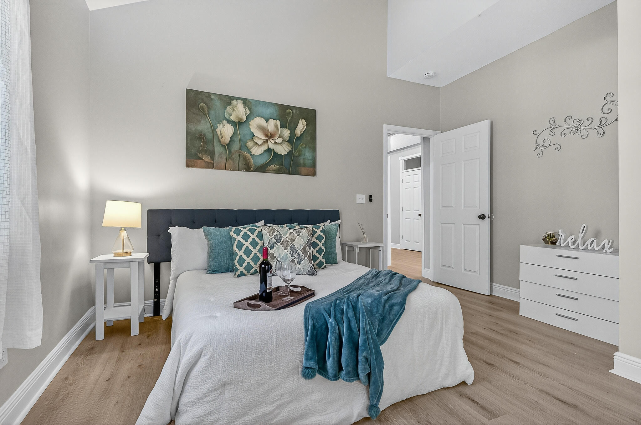 TOWN OF SANTA ROSA - Residential