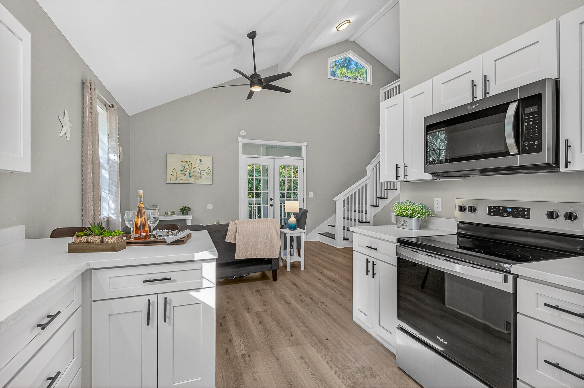 TOWN OF SANTA ROSA - Residential