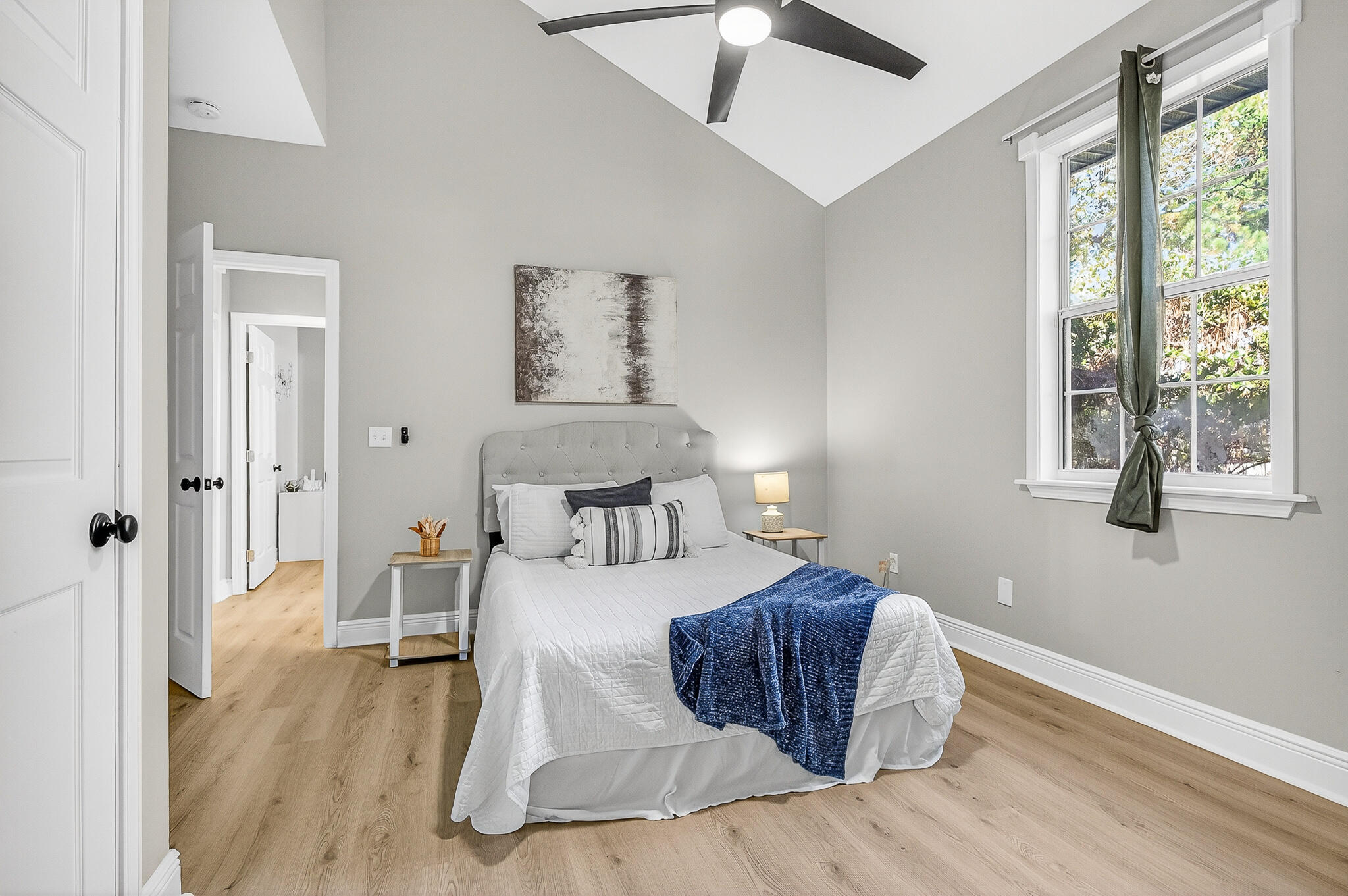 TOWN OF SANTA ROSA - Residential