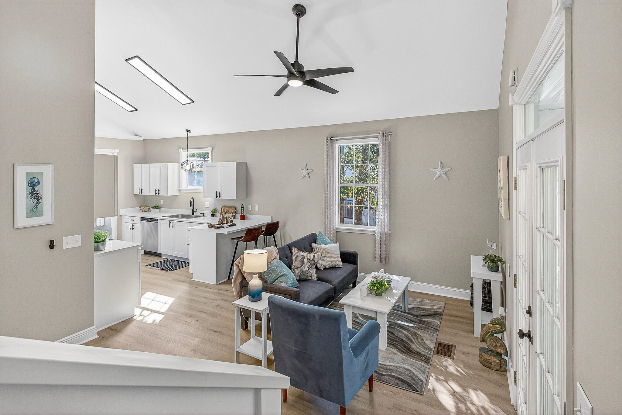 TOWN OF SANTA ROSA - Residential