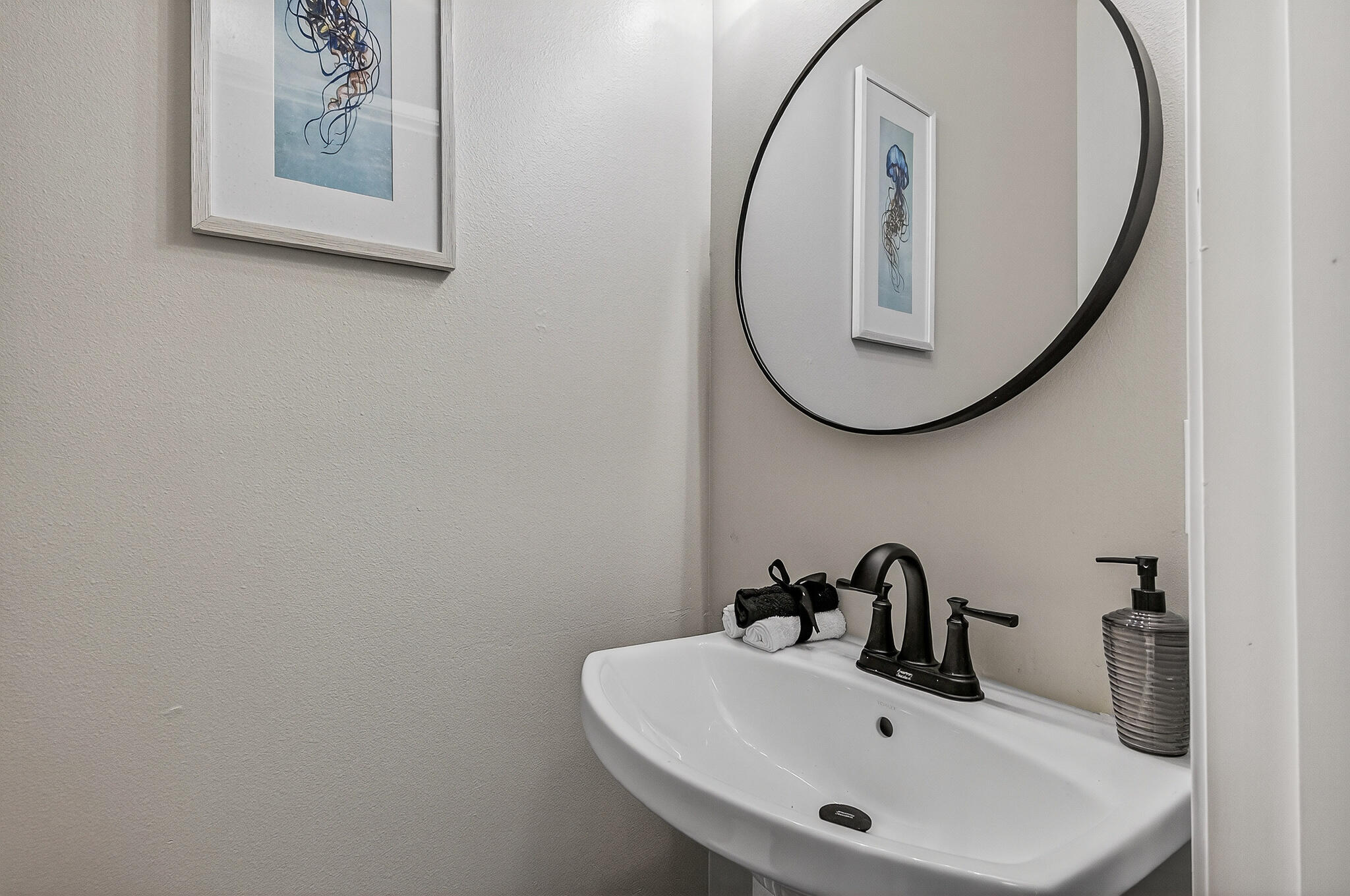 TOWN OF SANTA ROSA - Residential