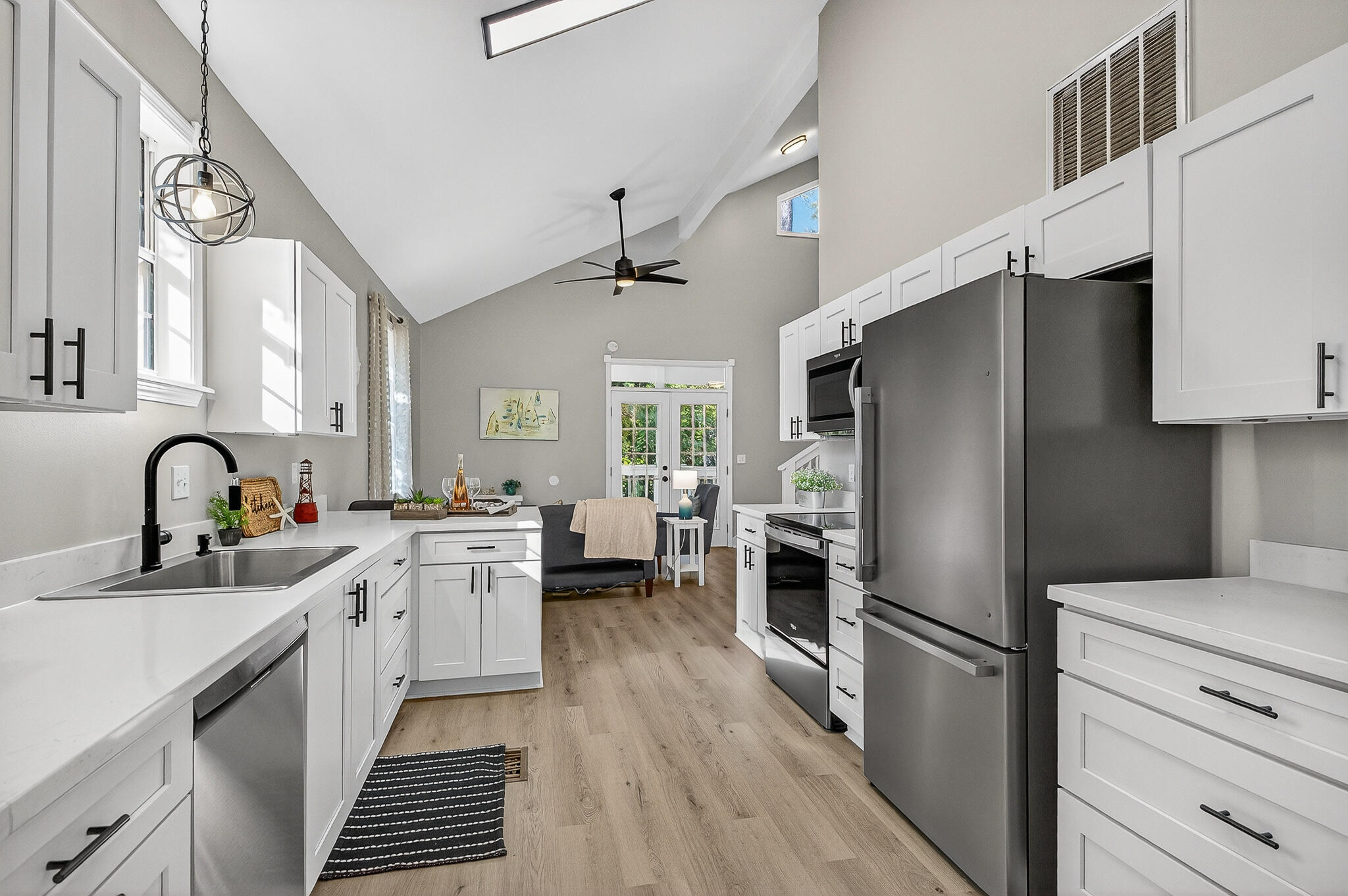 TOWN OF SANTA ROSA - Residential