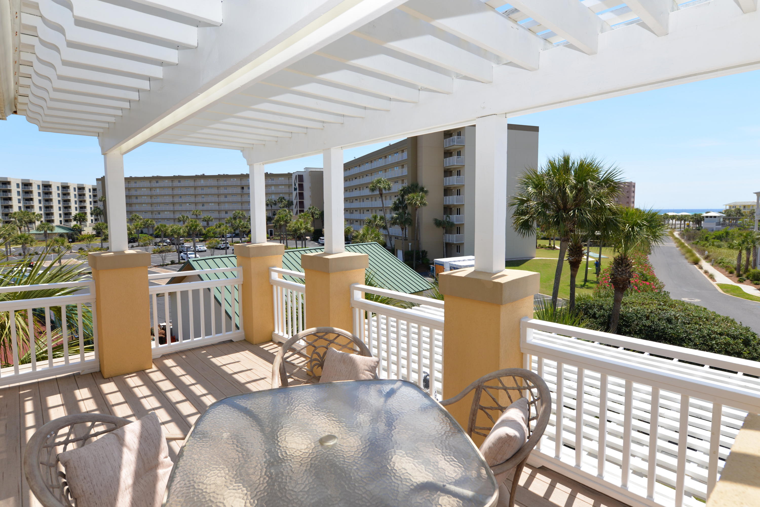 DESTIN POINTE - Residential