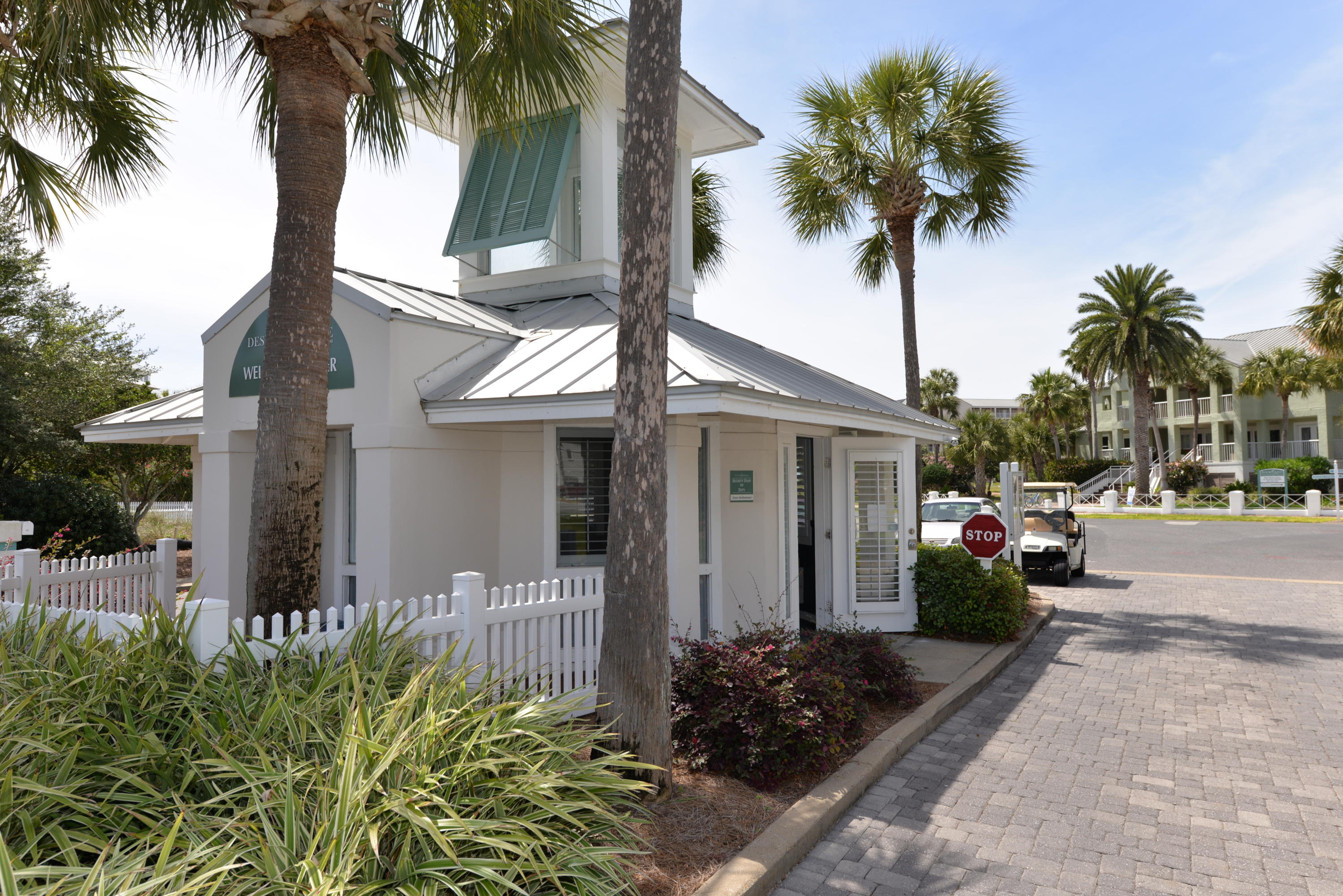 DESTIN POINTE - Residential