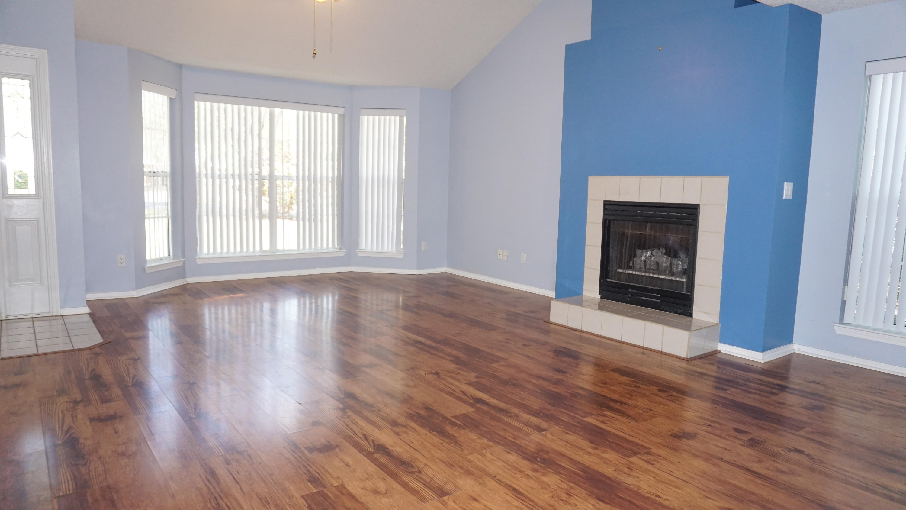 MOSSY OAKS - Residential