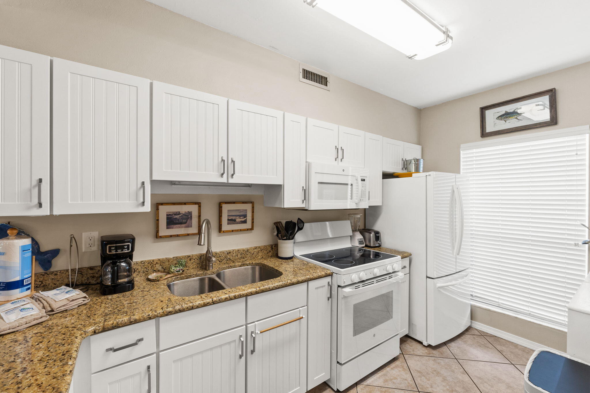 SILVER DUNES CONDO - Residential