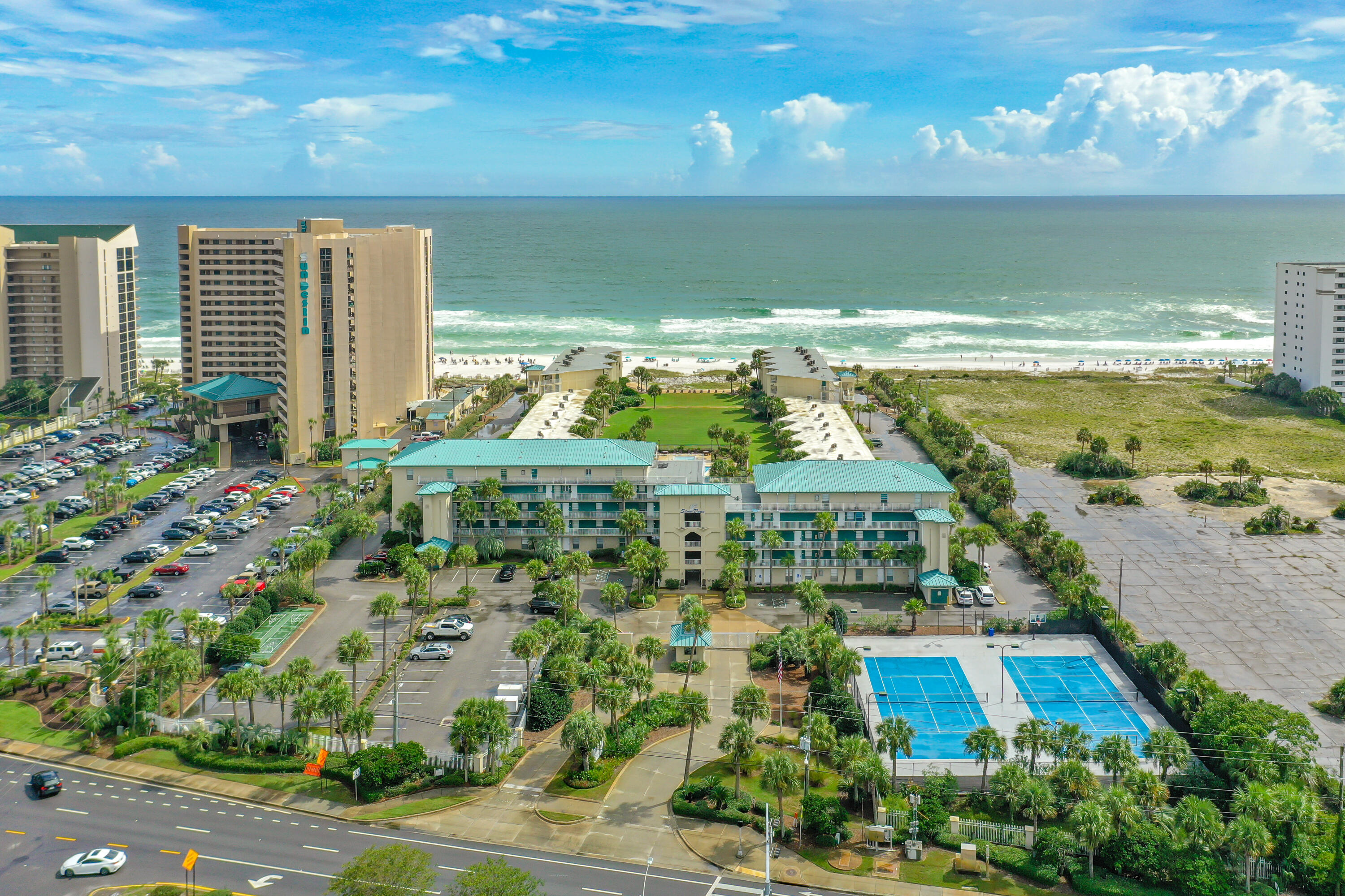 SILVER DUNES CONDO - Residential