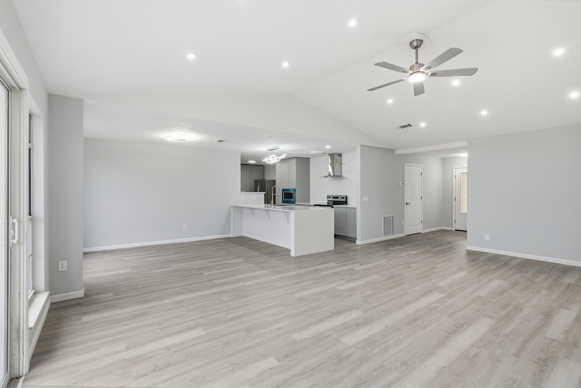 DERBY WOODS - Residential