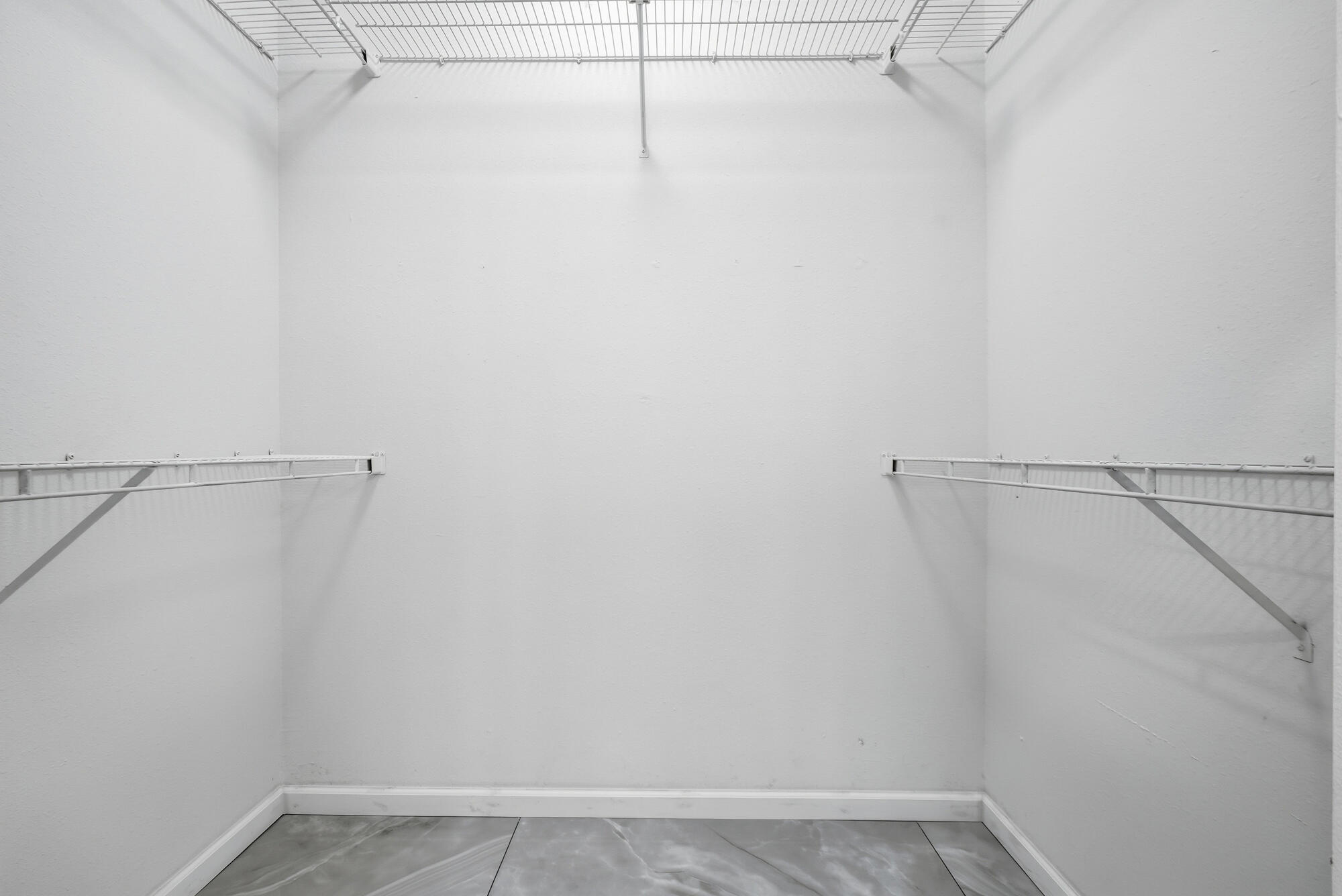 DERBY WOODS - Residential