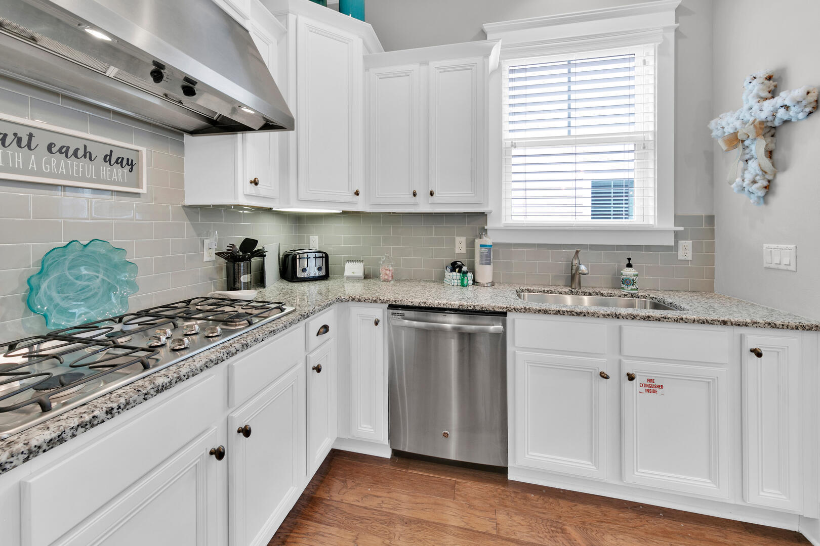 HIGHLAND PARKS - Residential
