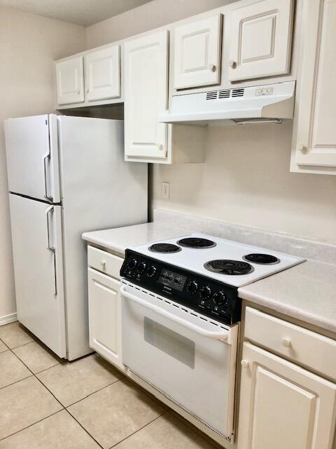 ROSEBUD PLANTATION T/H - Residential Lease