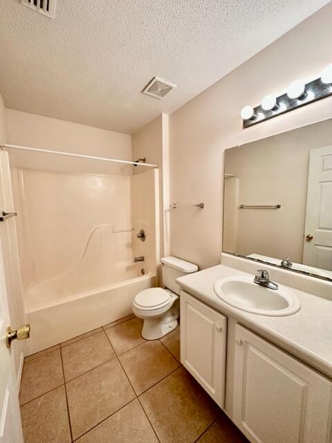 ROSEBUD PLANTATION T/H - Residential Lease