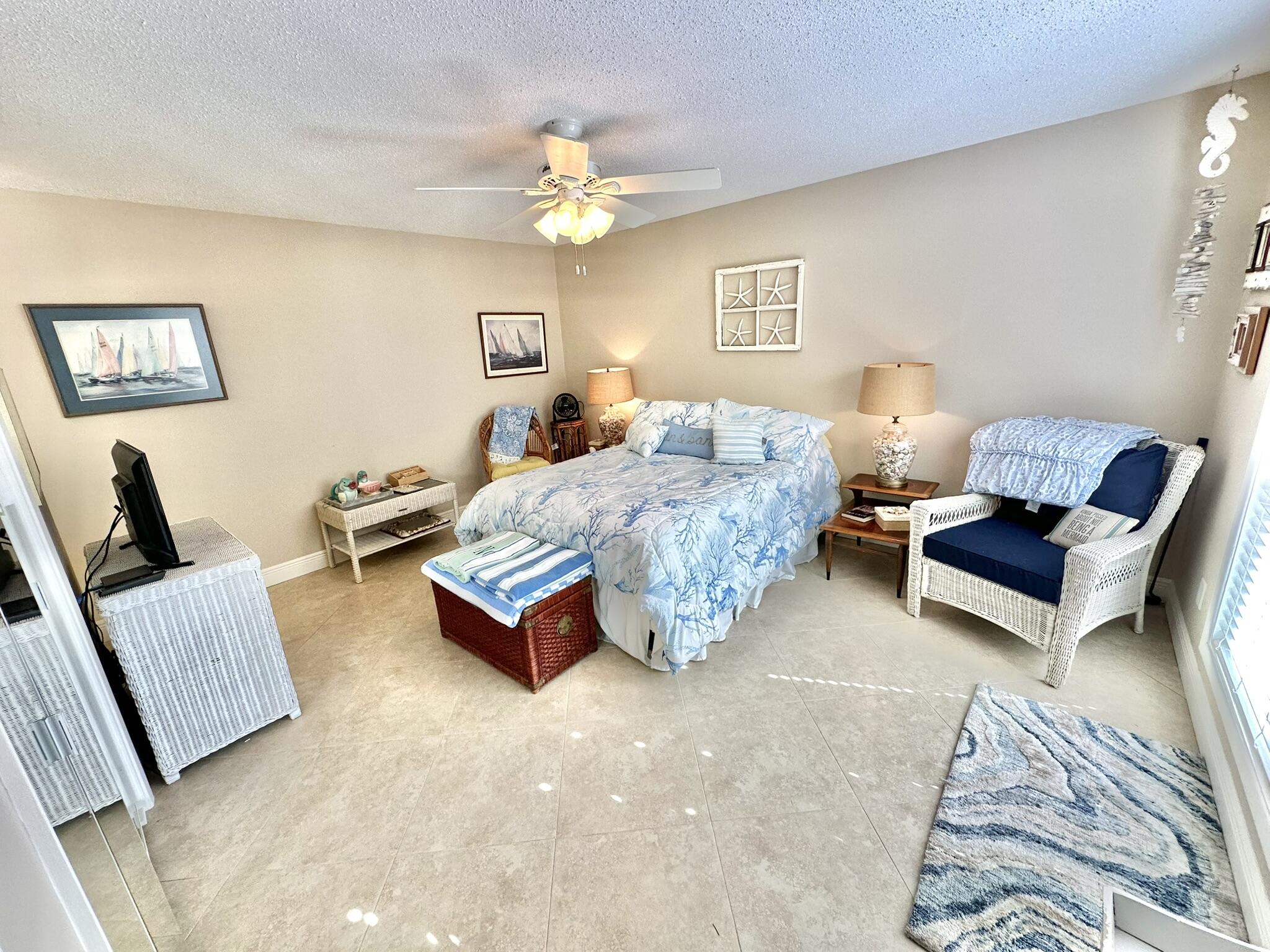 AUGUSTA VILLAGE CONDO - Residential