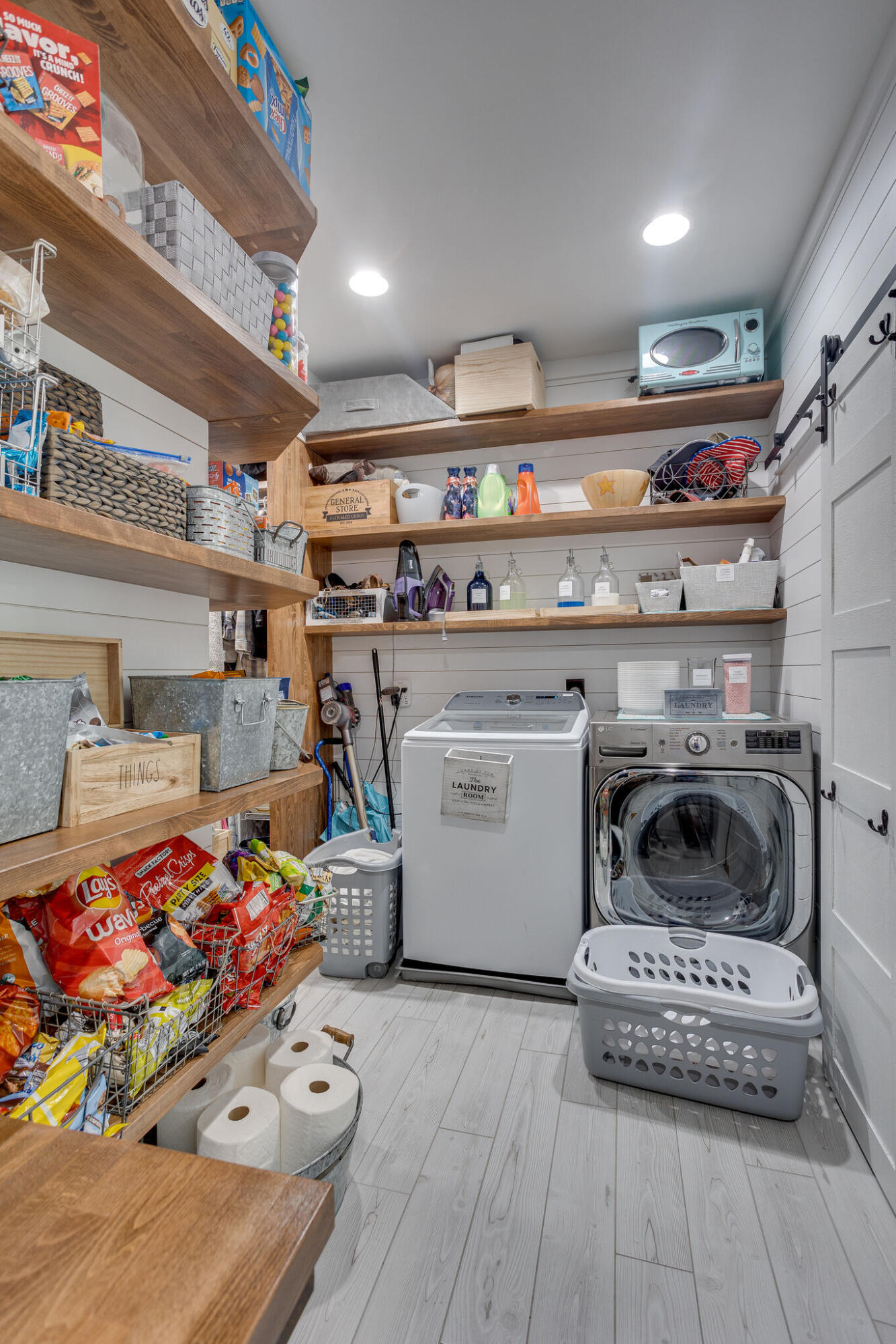 EMERALD BAY PH 1A - Residential