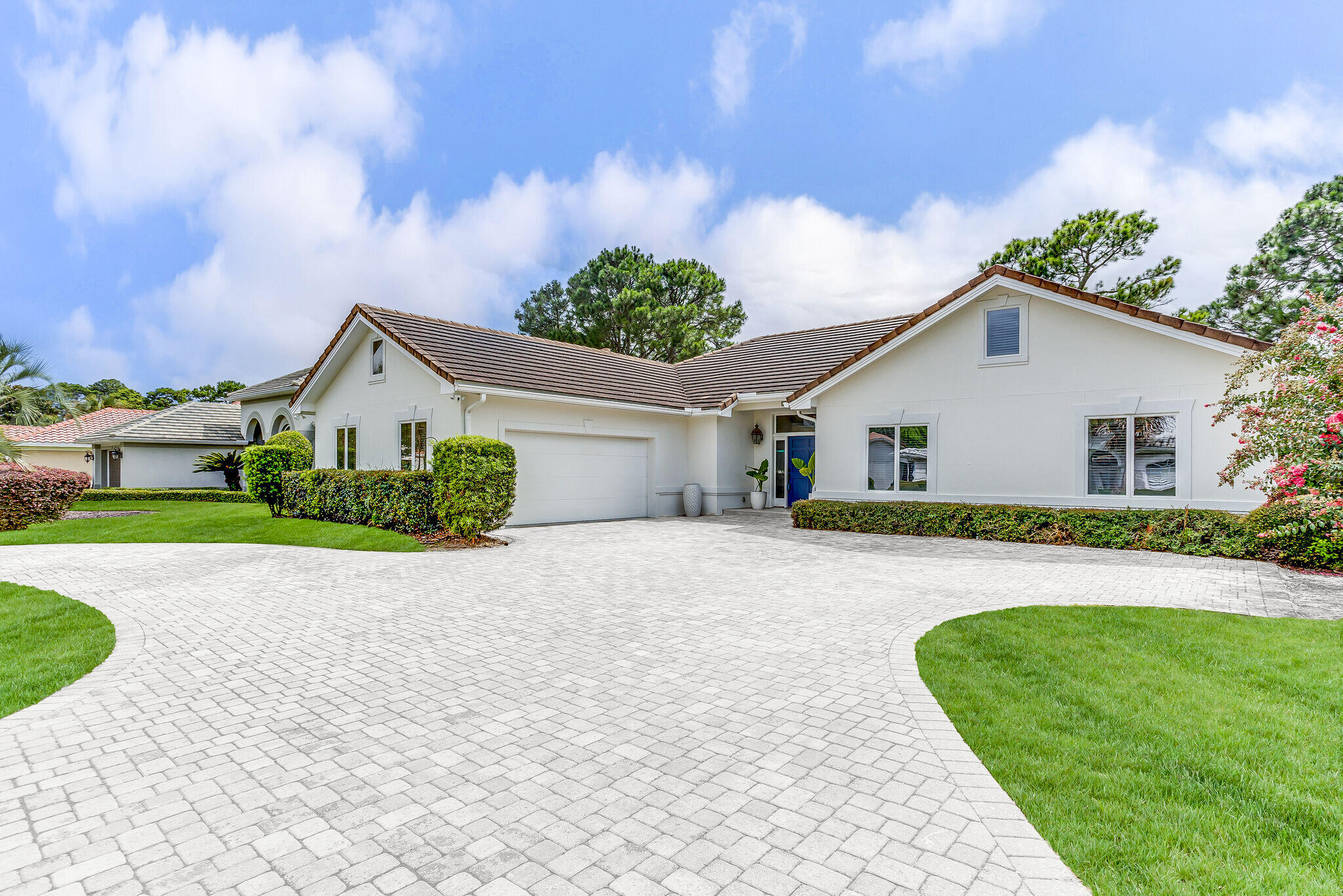 EMERALD BAY PH 1A - Residential