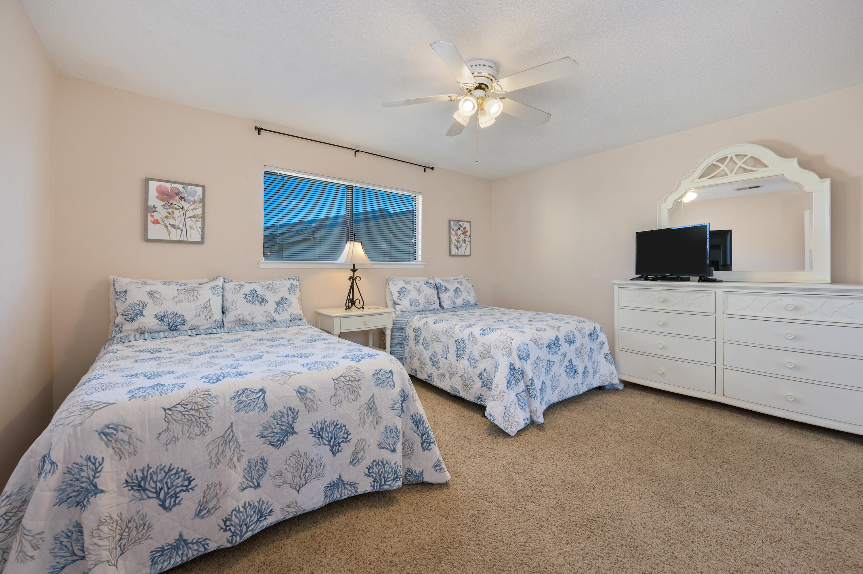 CHATEAU LA MER 11 - Residential