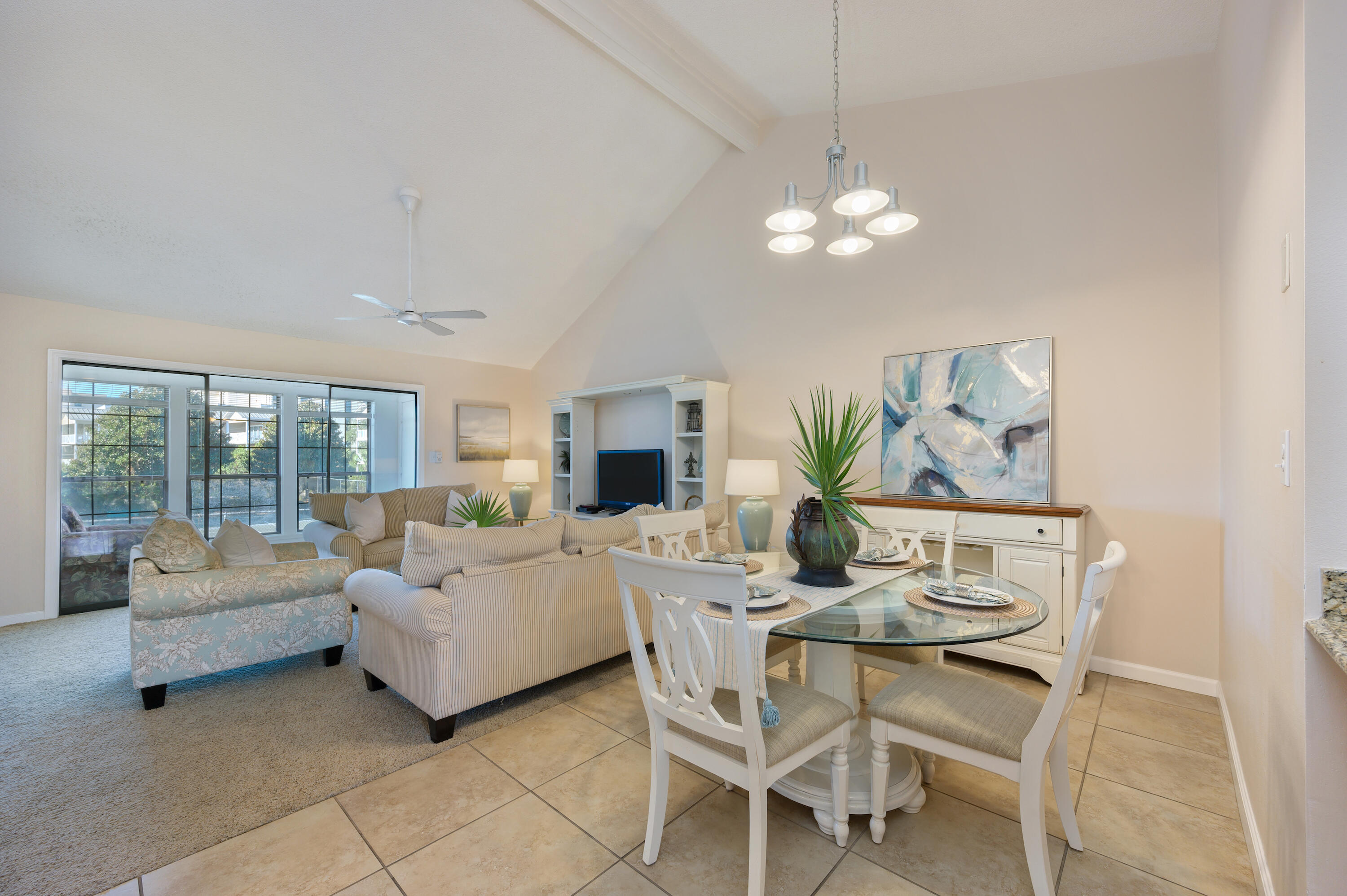 CHATEAU LA MER 11 - Residential