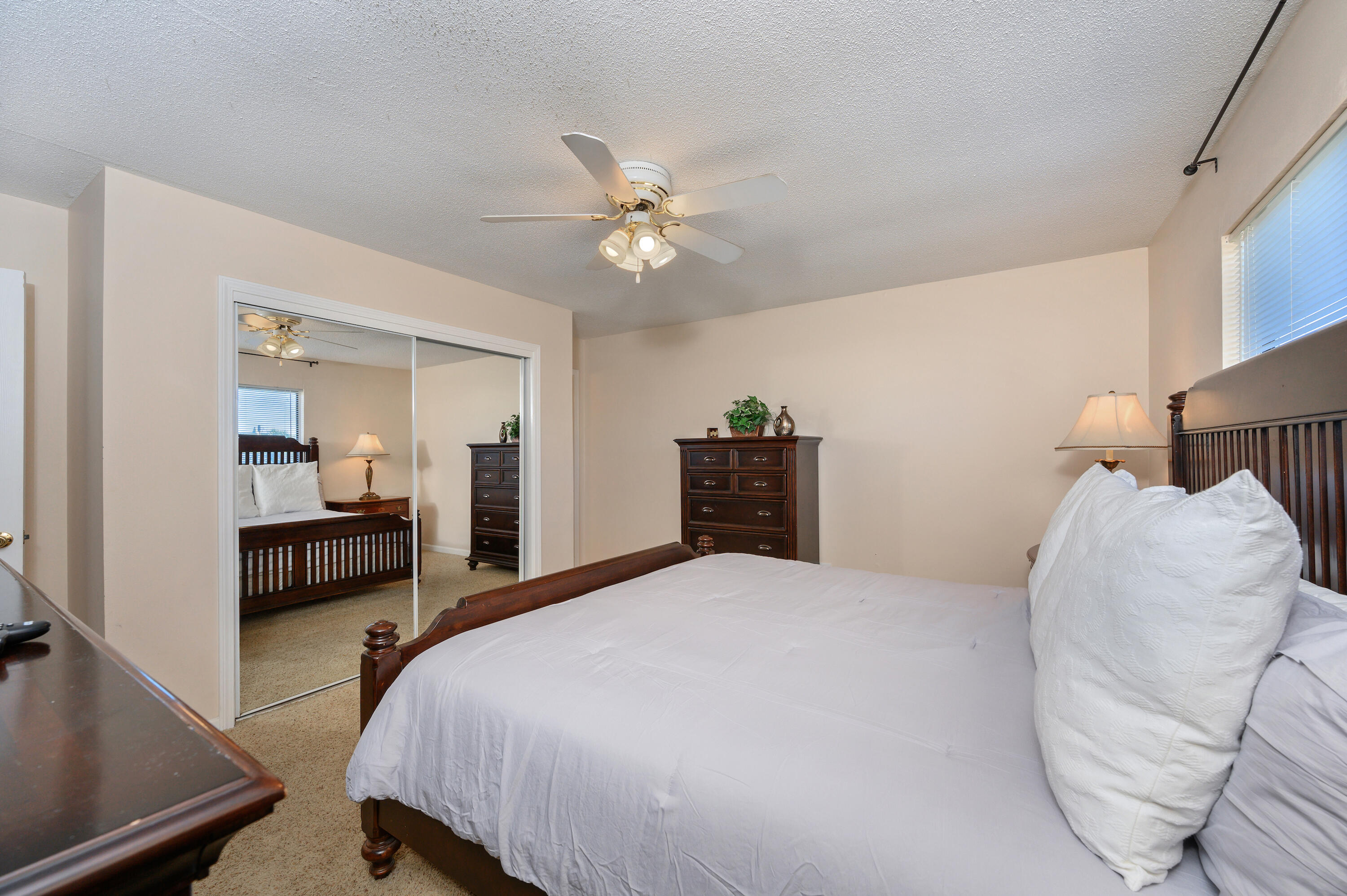 CHATEAU LA MER 11 - Residential