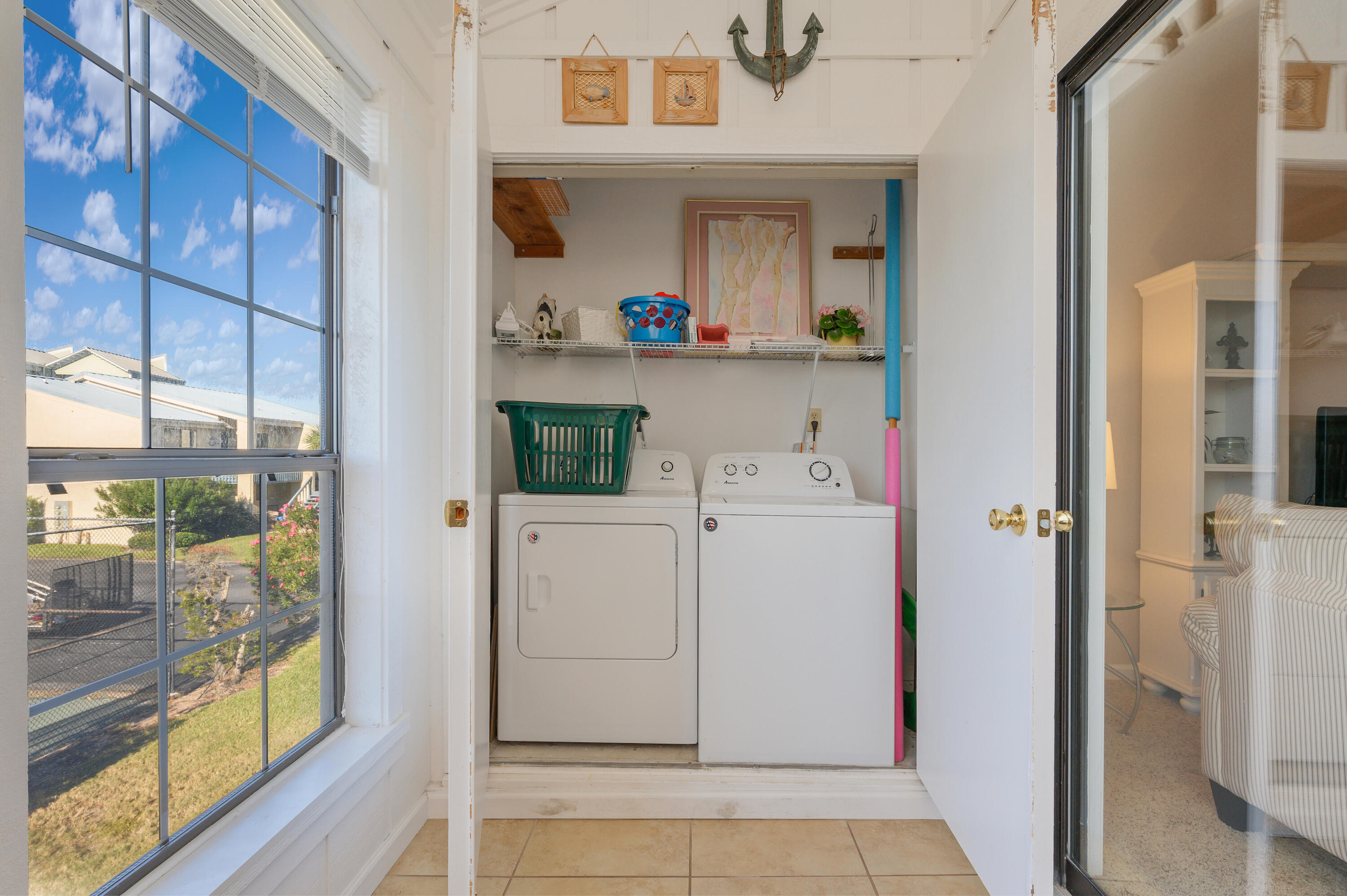 CHATEAU LA MER 11 - Residential