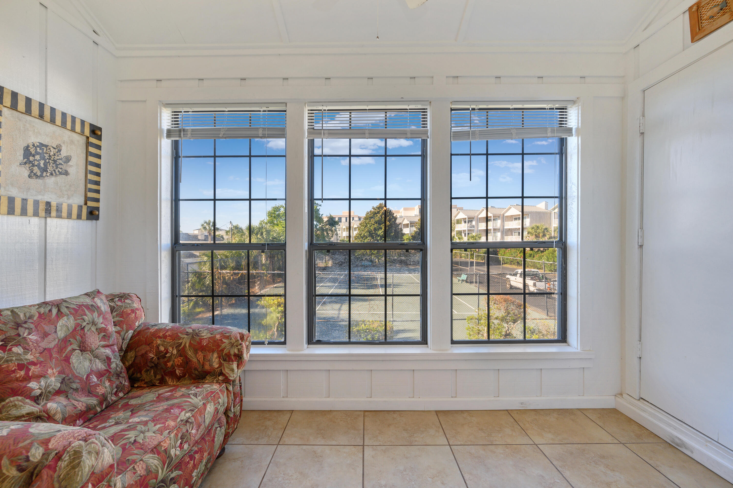 CHATEAU LA MER 11 - Residential