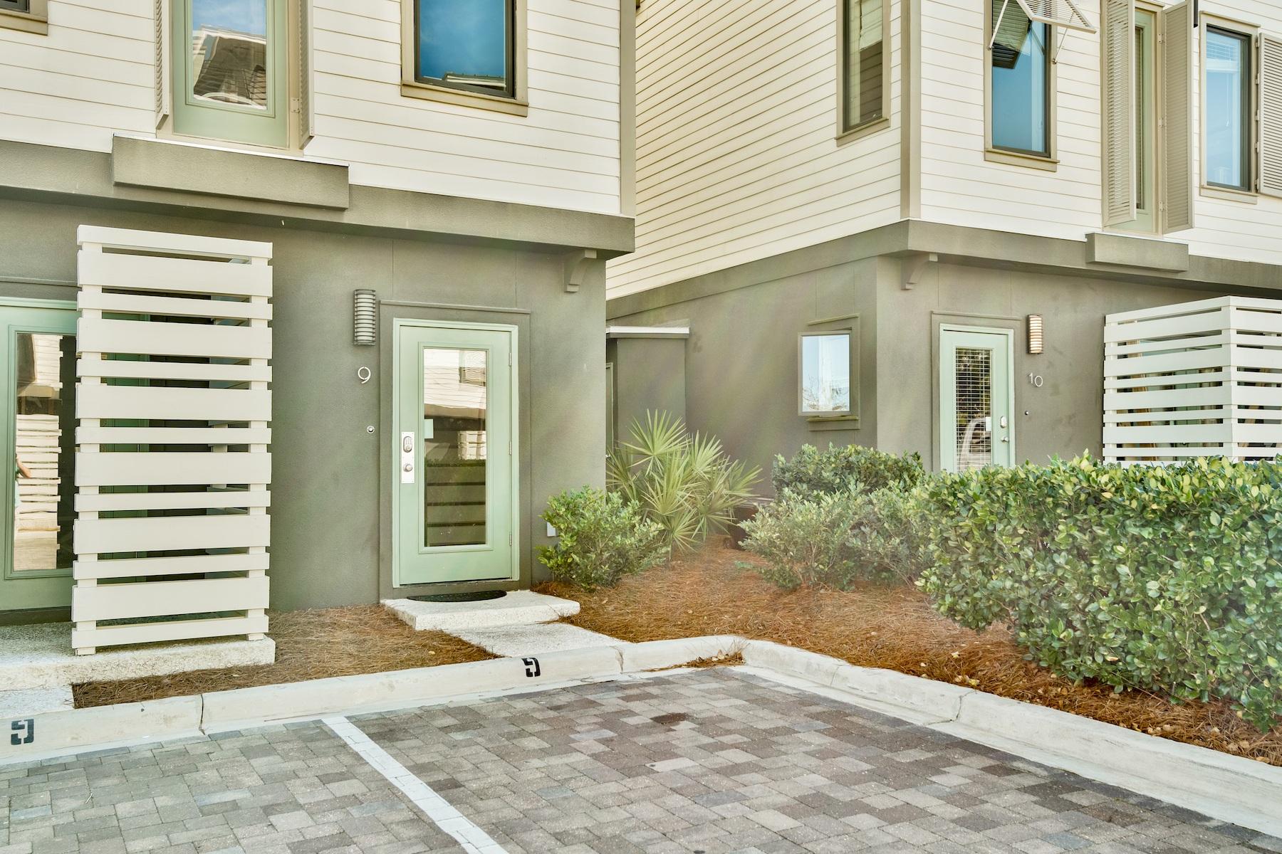 THIRTY BLU - Residential