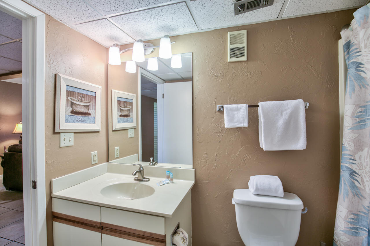 EDGEWATER TOWER 3 - Residential