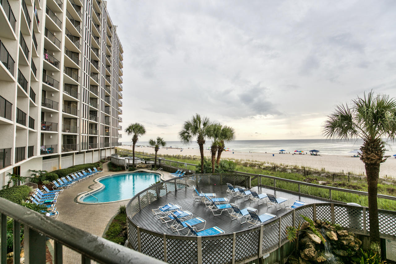 EDGEWATER TOWER 3 - Residential