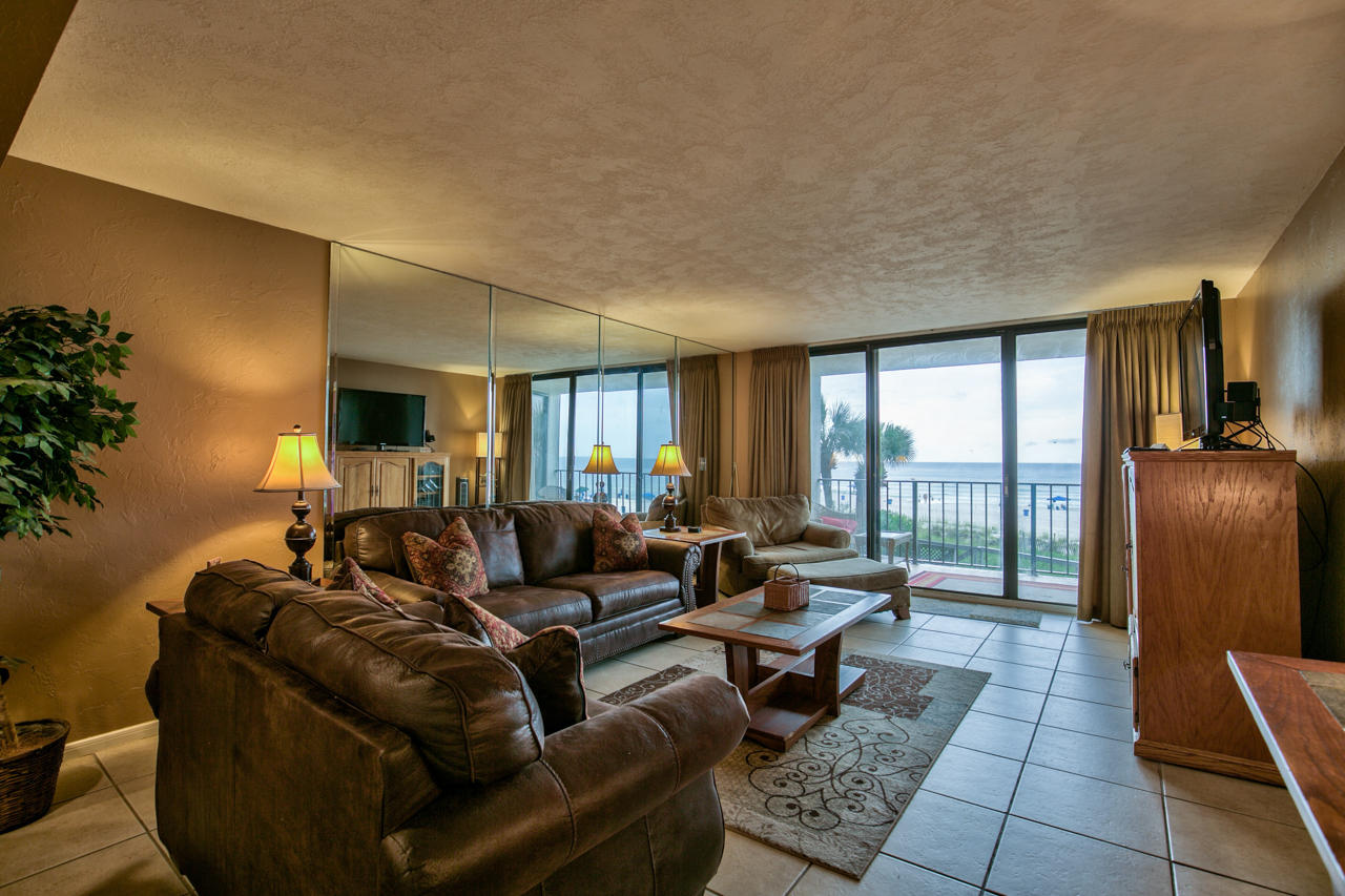 EDGEWATER TOWER 3 - Residential