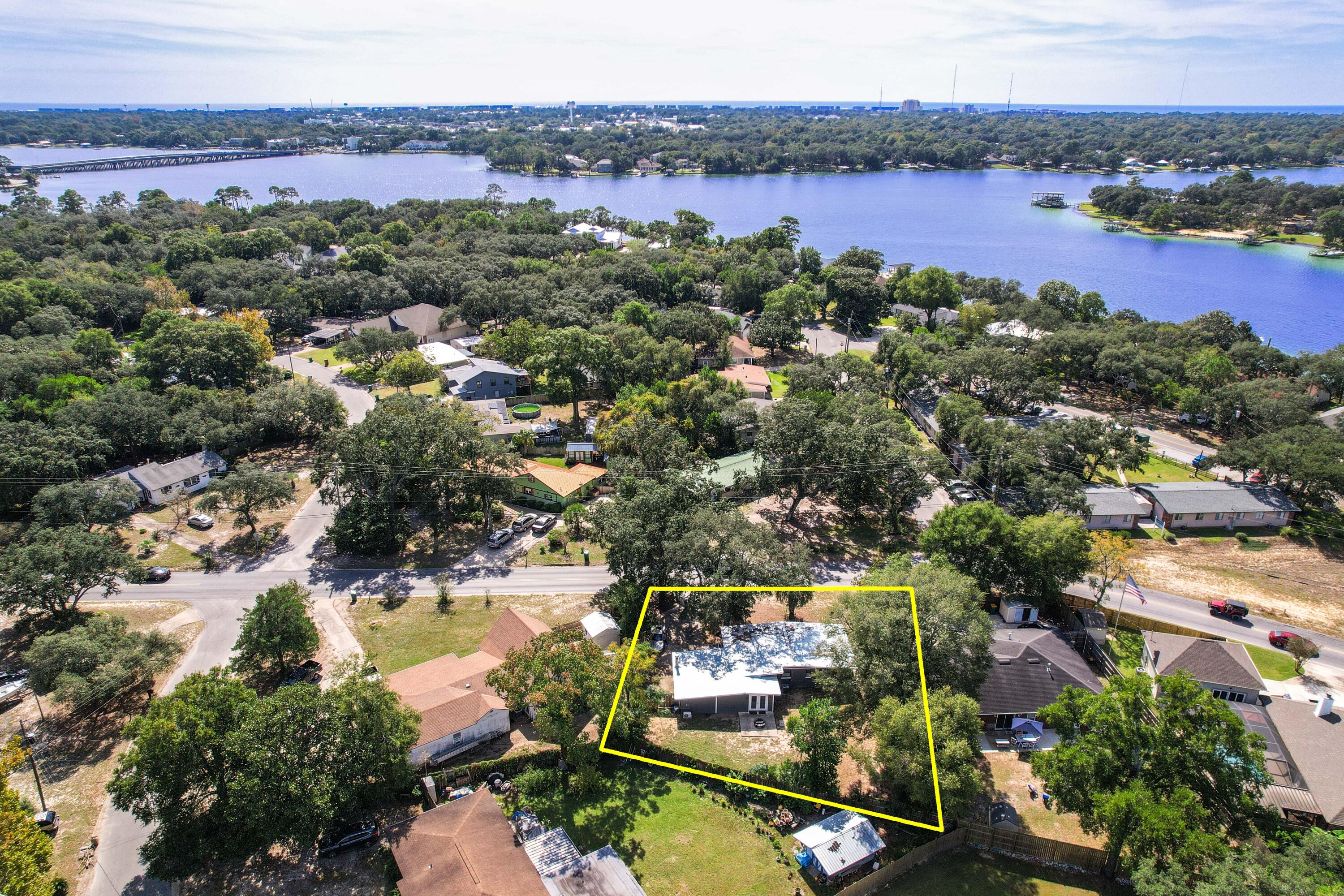 GARNIERS BEACH 2ND - Residential Lease