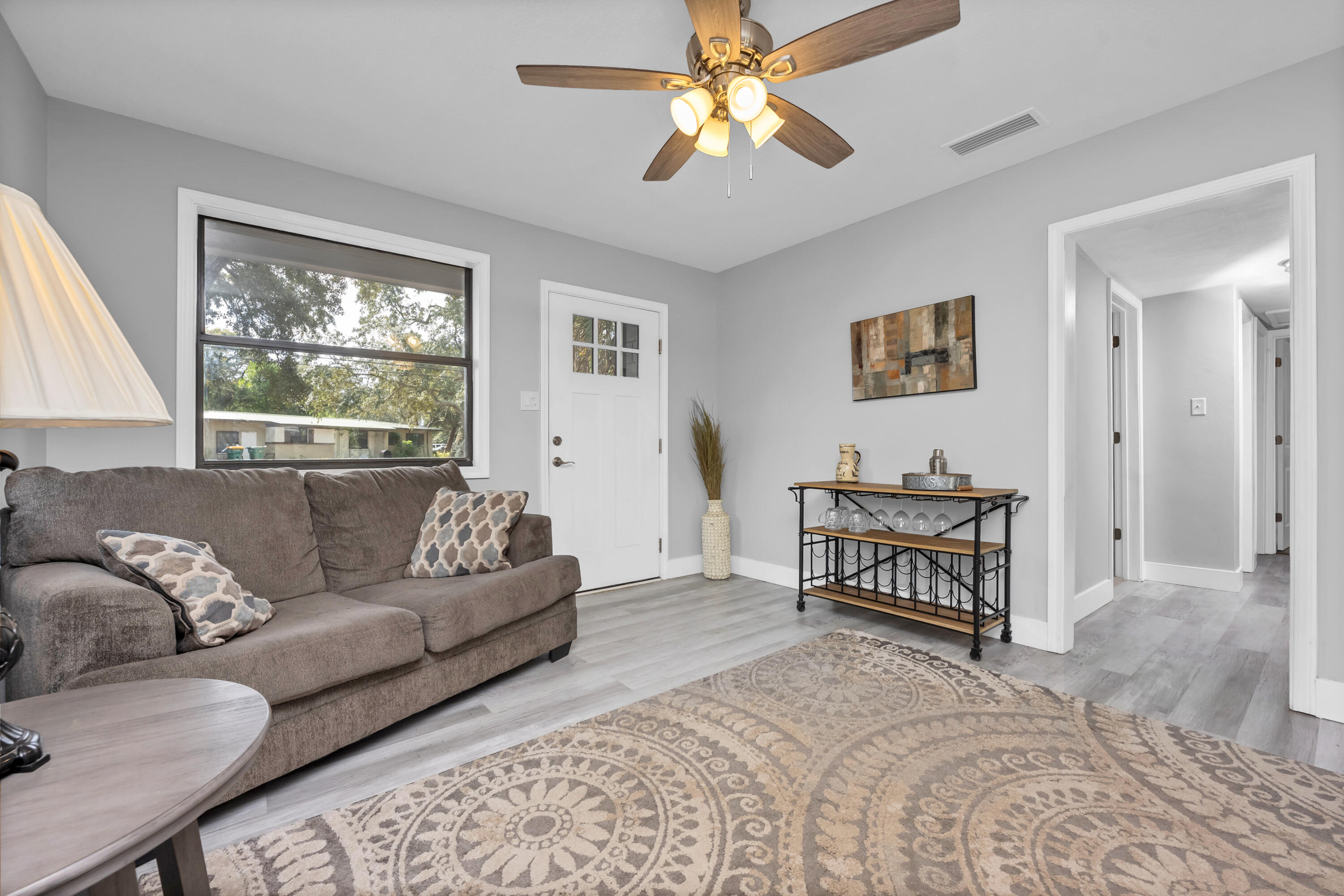 GARNIERS BEACH 2ND - Residential Lease