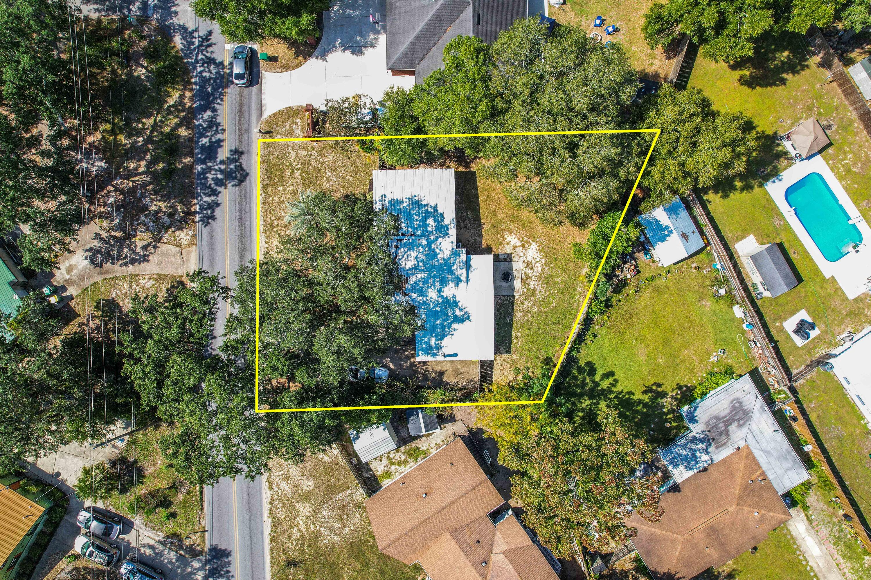 GARNIERS BEACH 2ND - Residential Lease