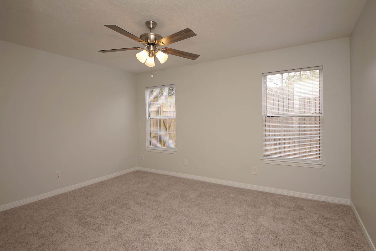 CAMBRIDGE VILLAGE T/H - Residential