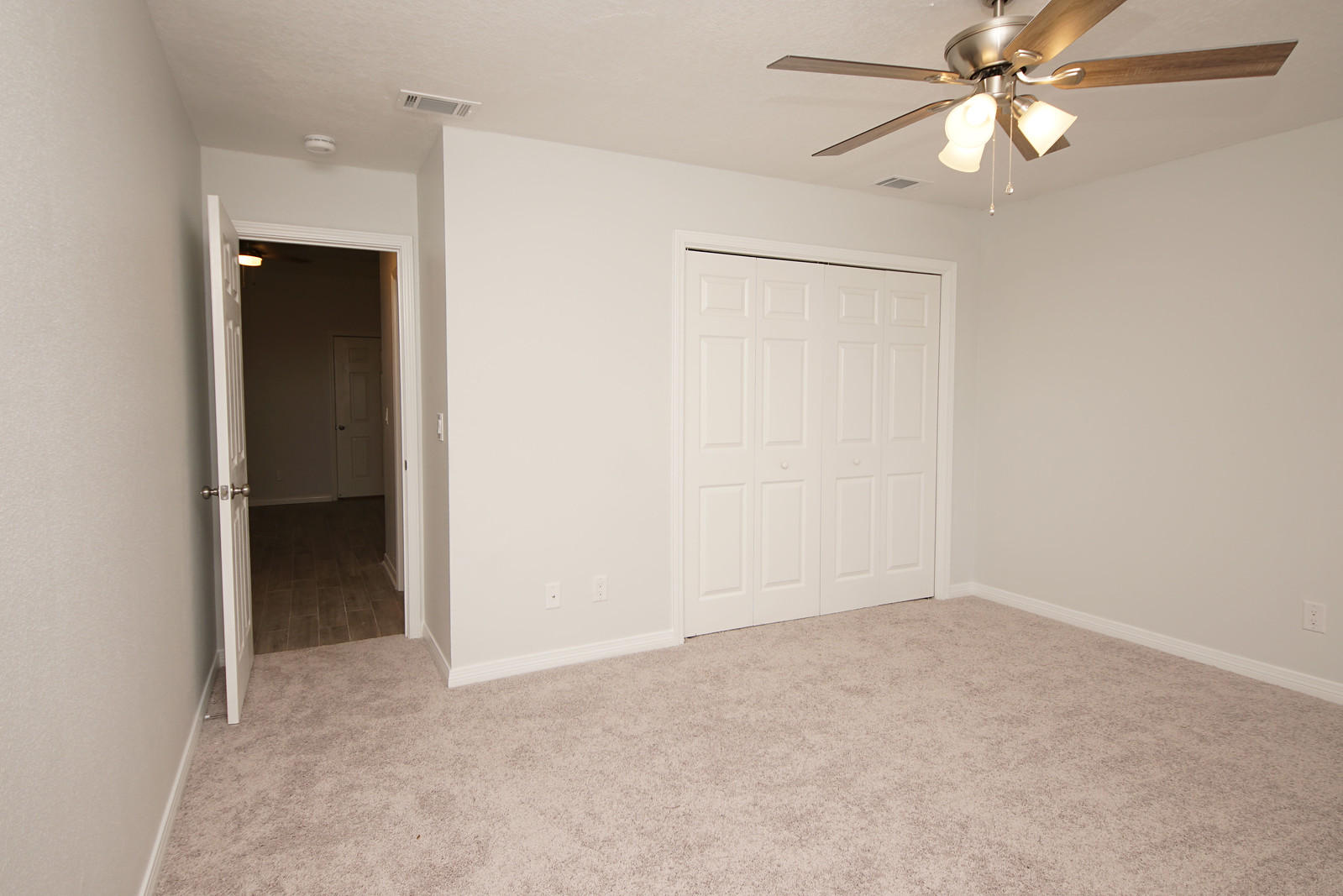 CAMBRIDGE VILLAGE T/H - Residential