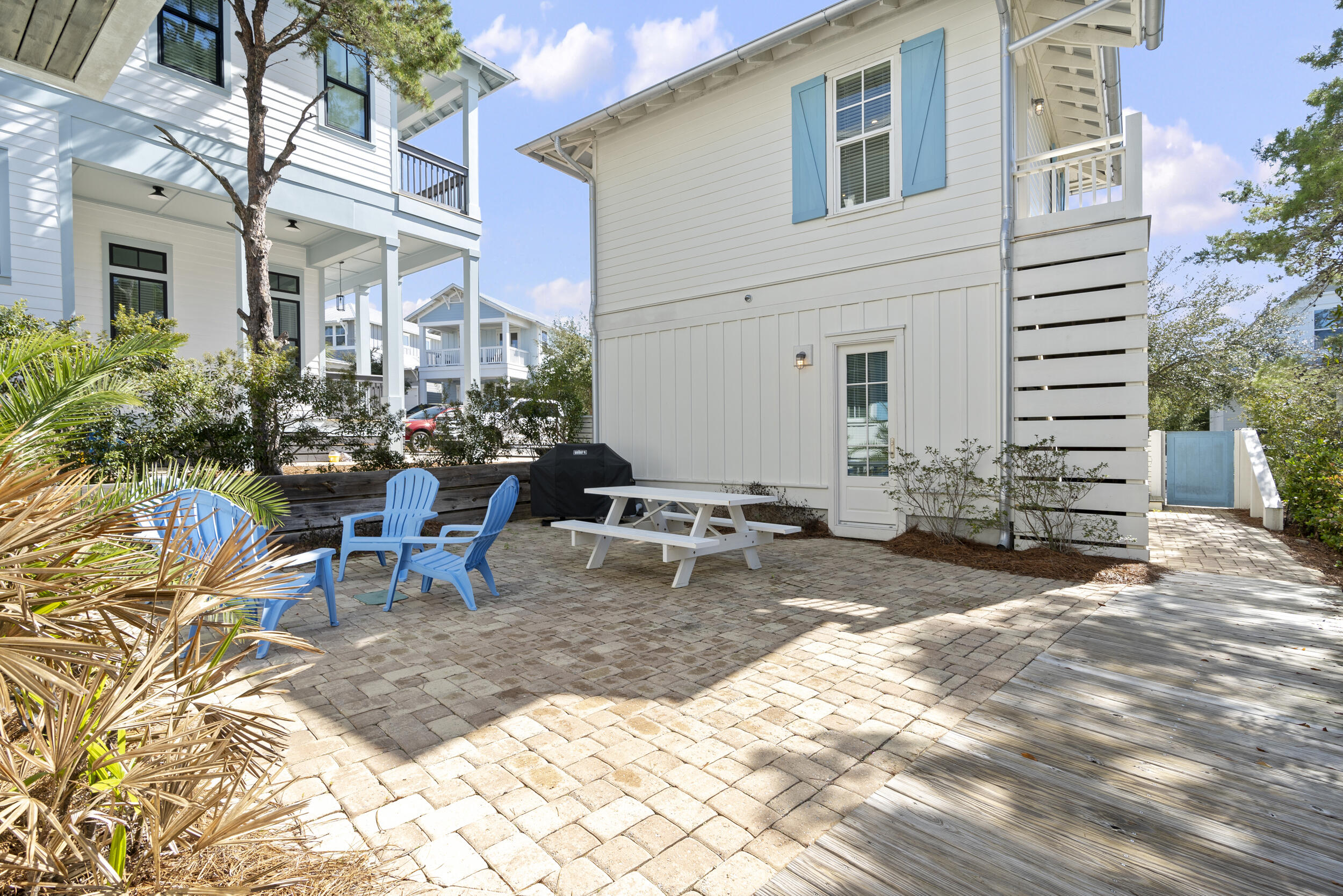 HIGHLAND PARKS - Residential