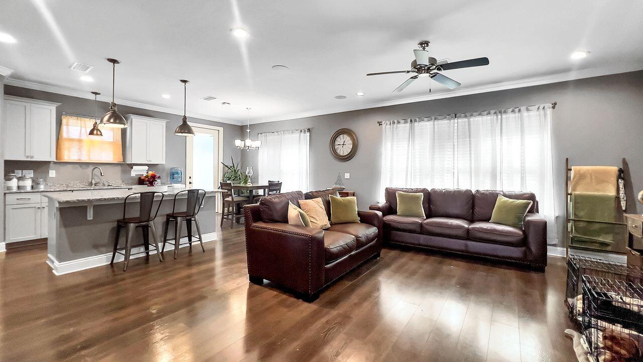 MARINA COVE VILLAGE PH 1 - Residential
