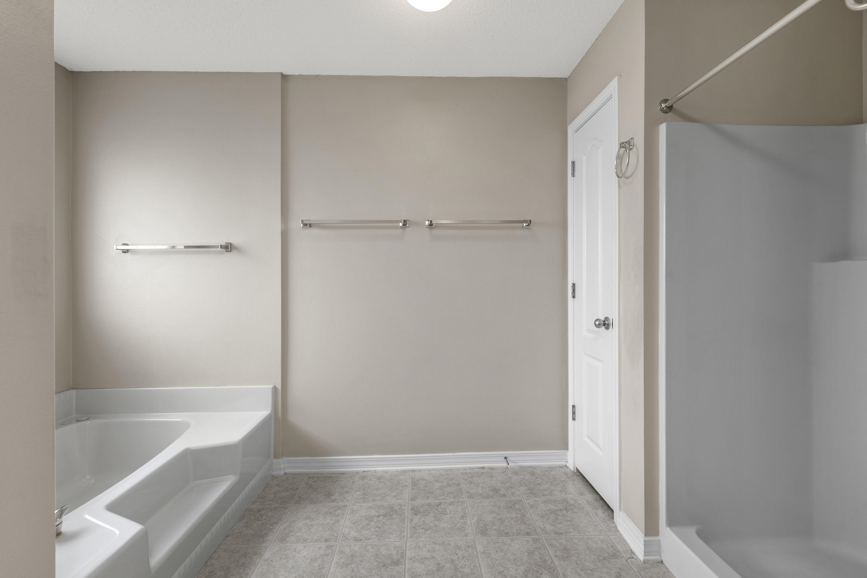 SKY RIDGE ESTATES 1ST ADD - Residential