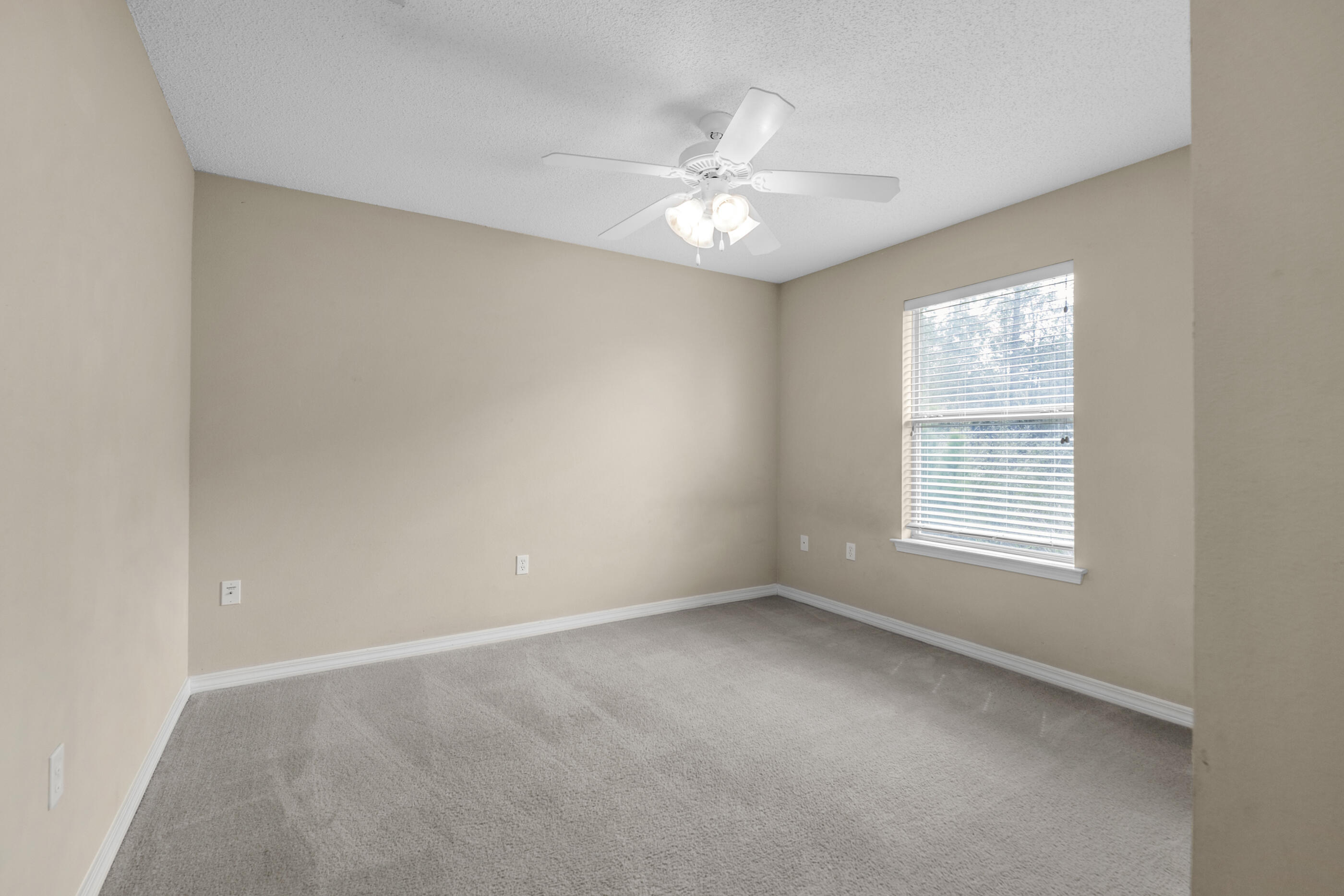 SKY RIDGE ESTATES 1ST ADD - Residential