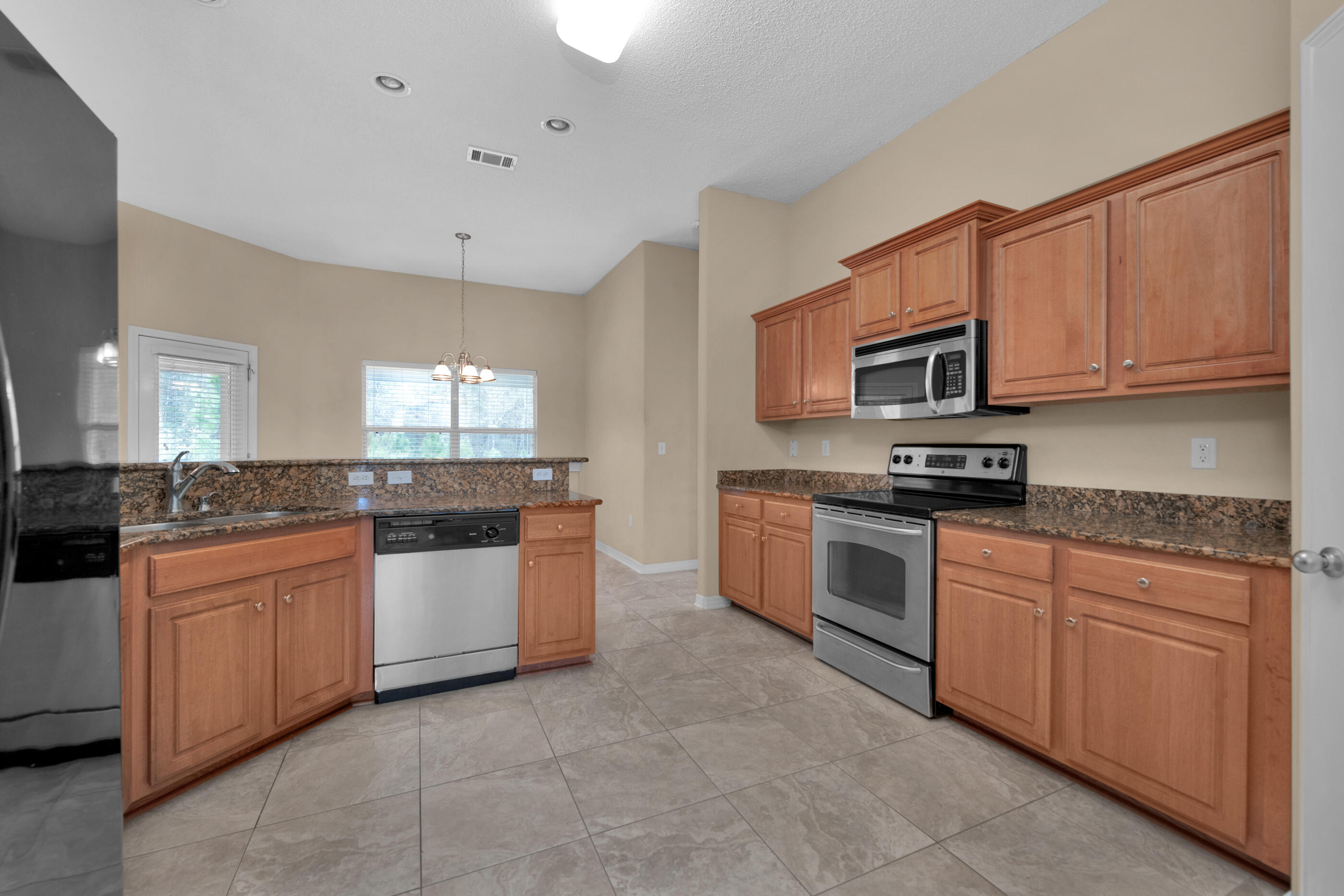 SKY RIDGE ESTATES 1ST ADD - Residential