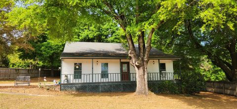 A home in Crestview