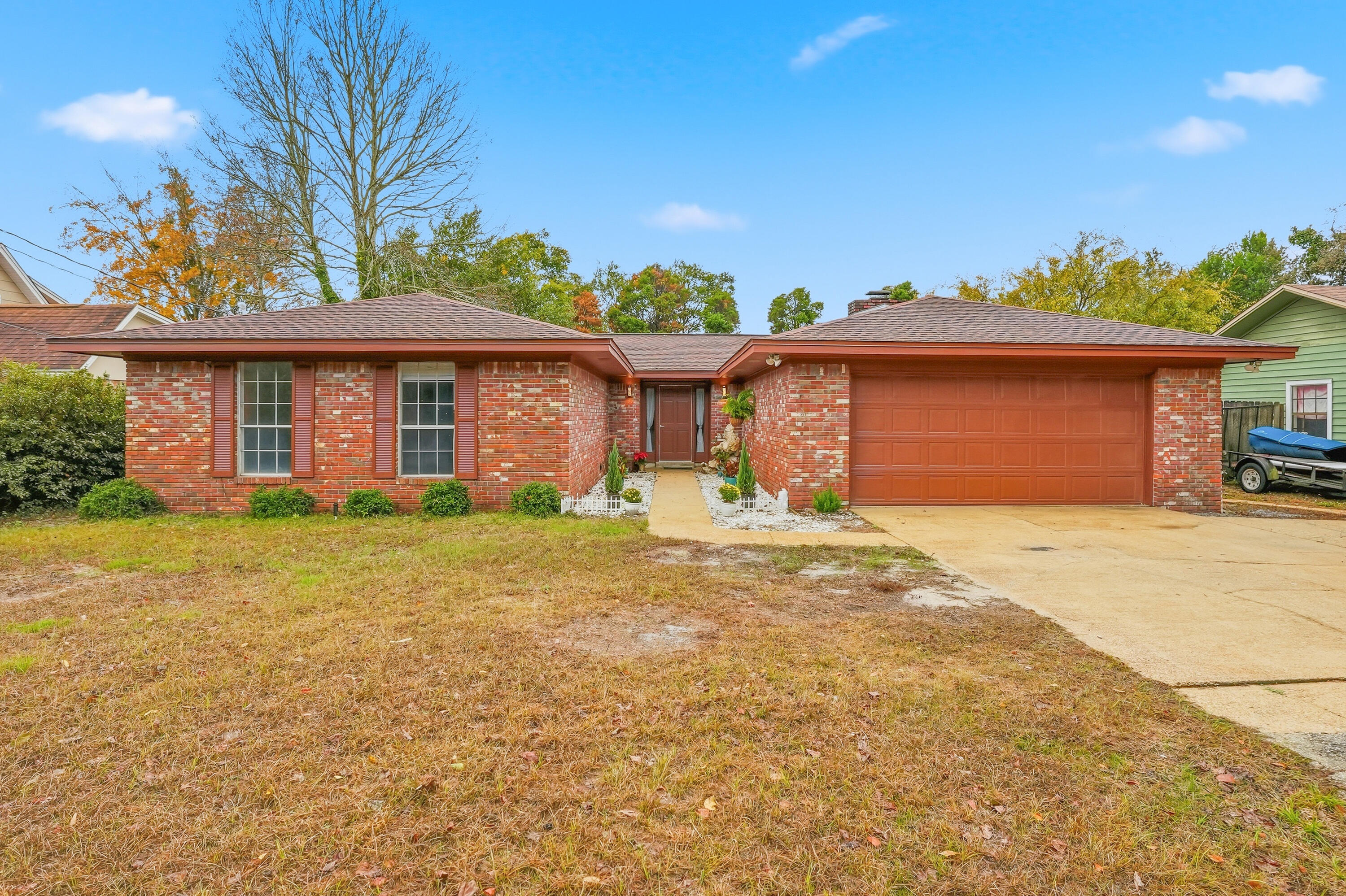 Casa Loma - Residential