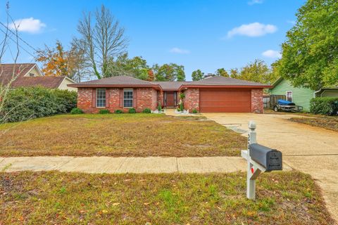 22 E Casa Loma Drive Mary Esther FL 32569