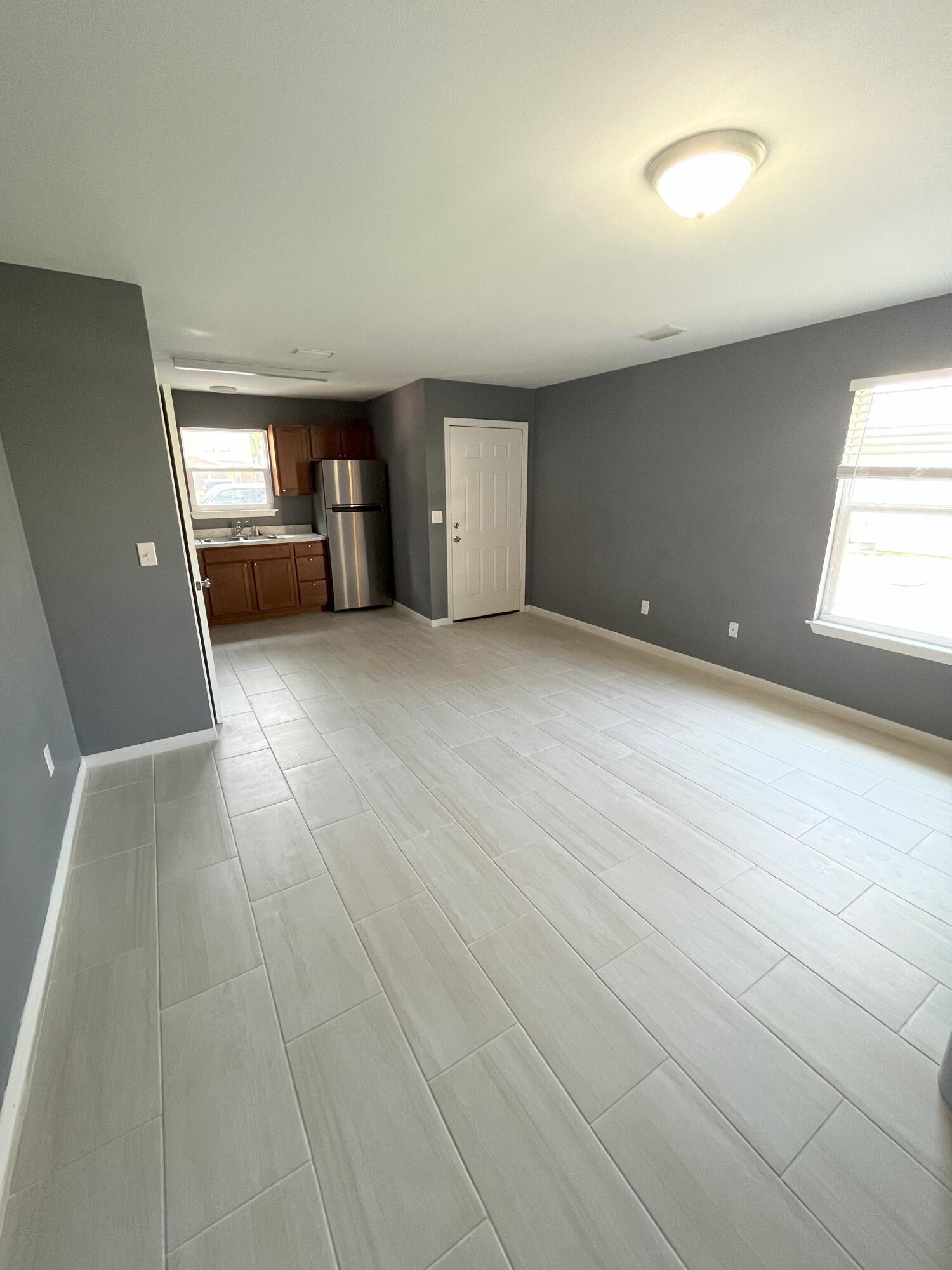 HOWARD GILL S/D - Residential Lease