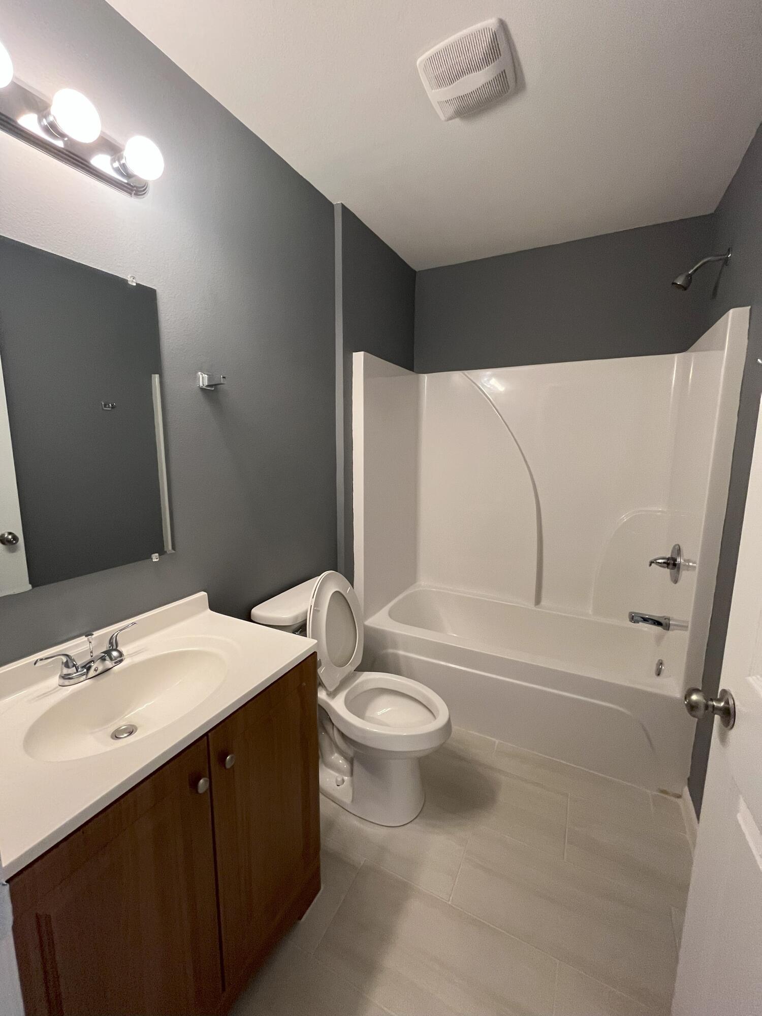 HOWARD GILL S/D - Residential Lease