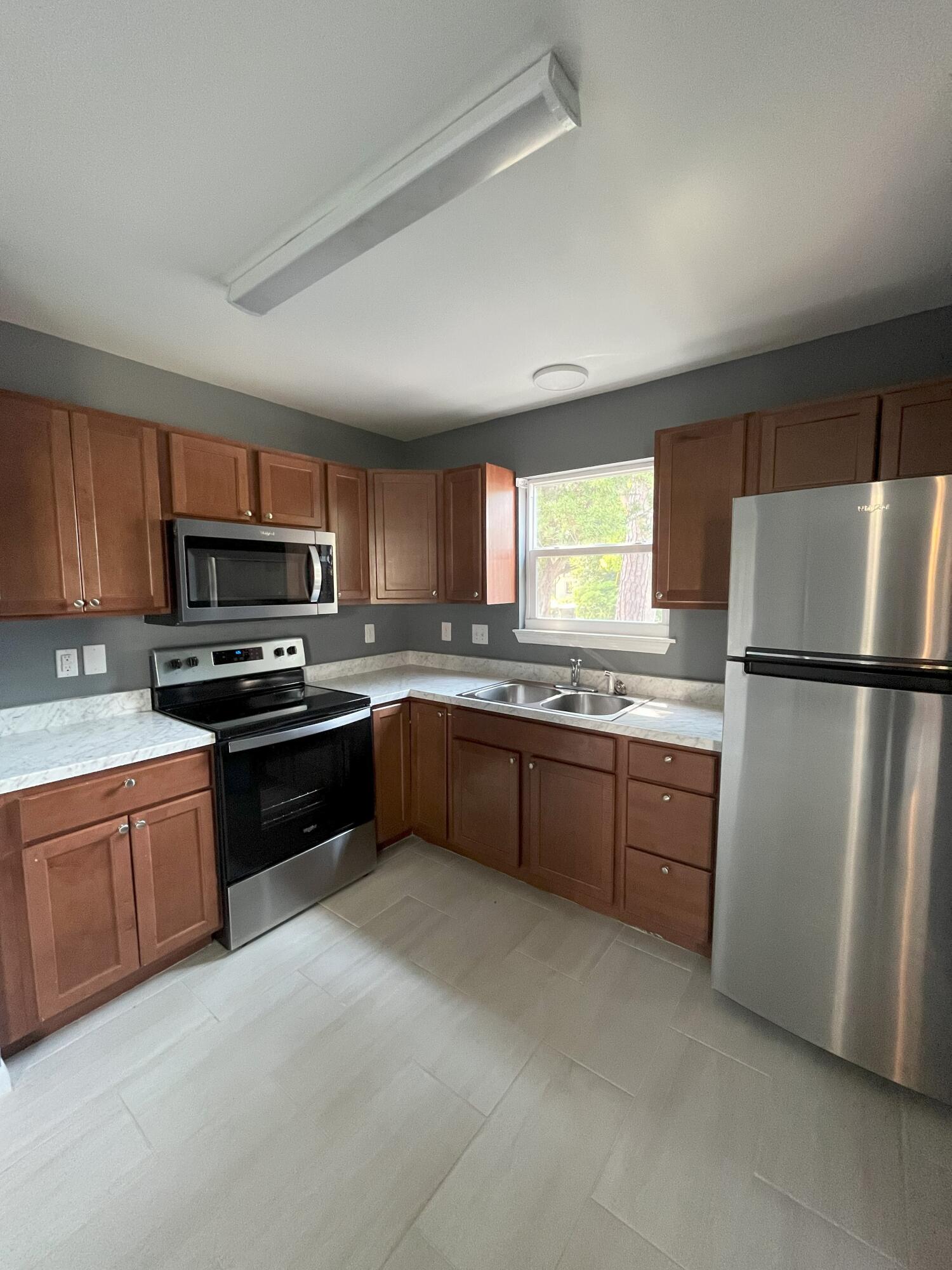 HOWARD GILL S/D - Residential Lease