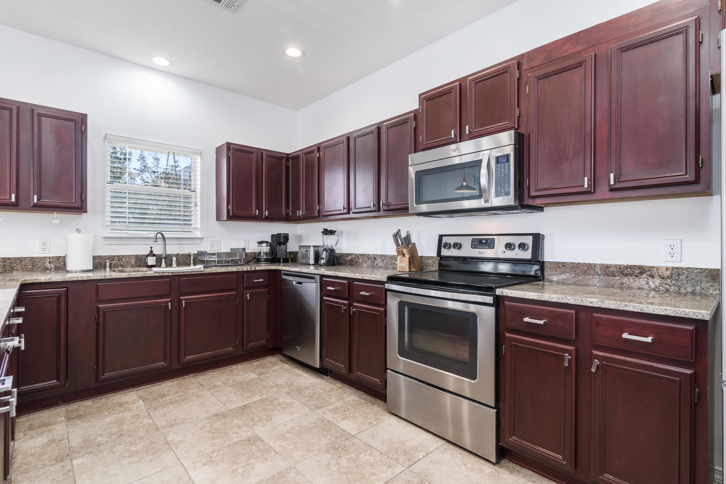 FRANGISTA BEACH 1ST ADDN - Residential