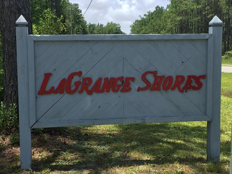 Build your get away home in LaGragne Shores. This neighborhood is nestled in Bay Loop area, minutes from HWY 20 and 331. Short drive to Freeport municipal community swimming pool, Bay loop public boat launch, Freeport library and shopping. Enjoy freshwater creek, black water river and the bay. Thirty plus minutes drive to South Walton beaches, Defuniak Springs and Niceville.