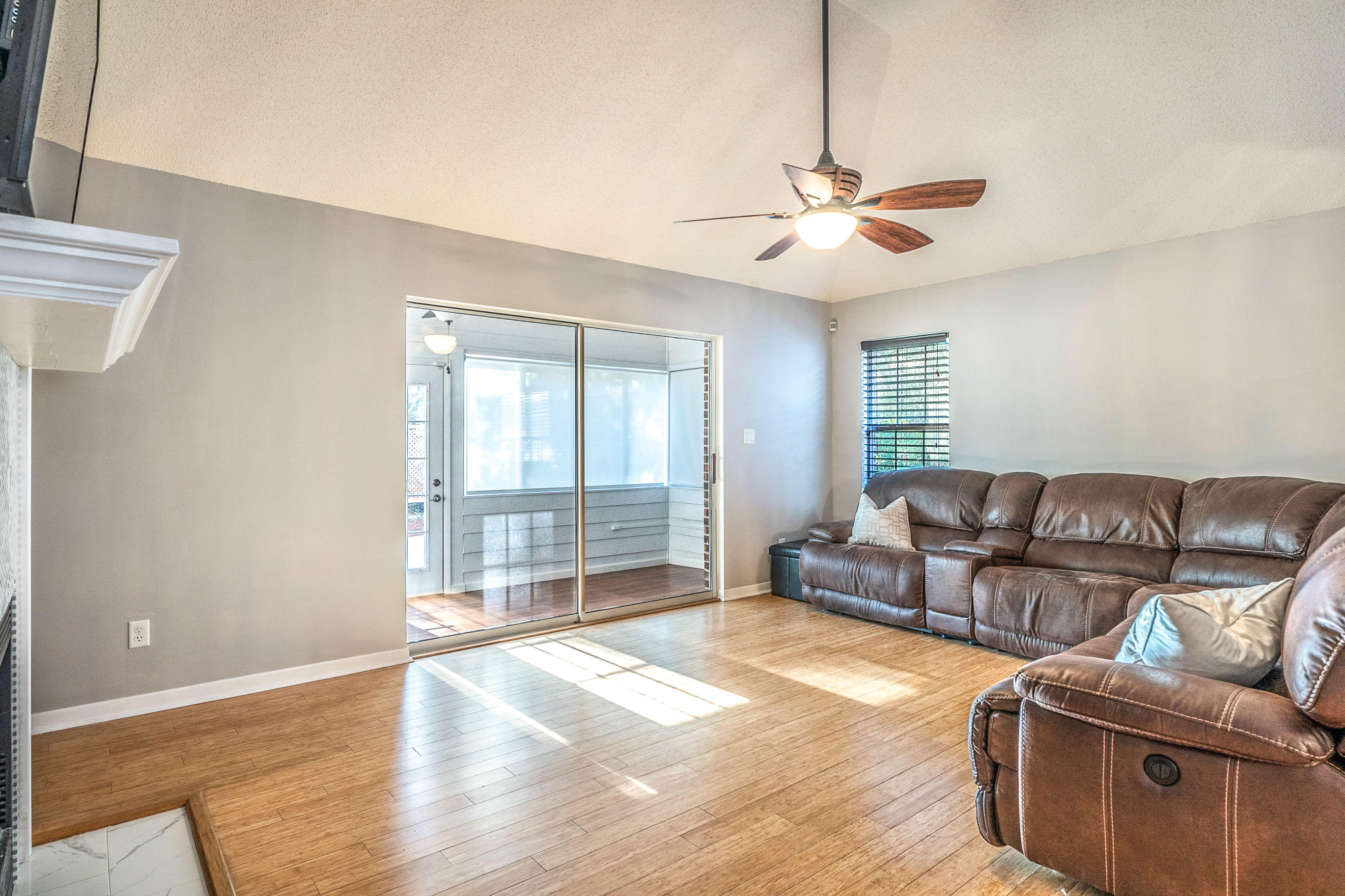 FAIRWAY LAKES PH 1 - Residential