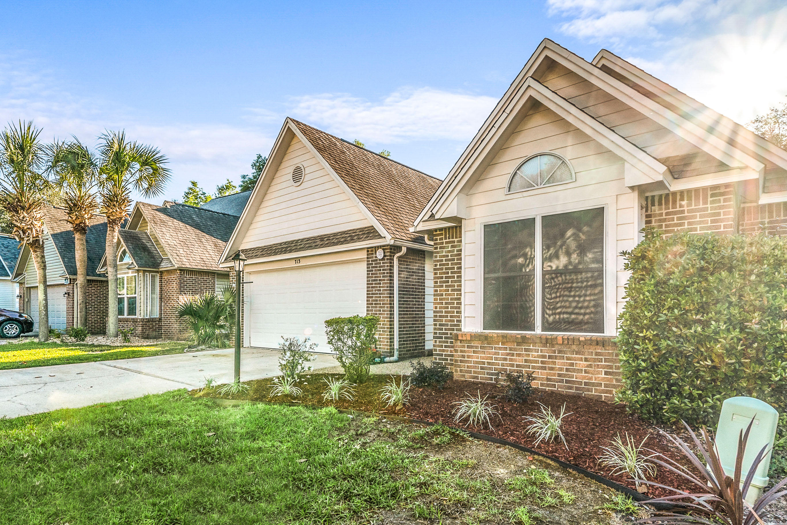 FAIRWAY LAKES PH 1 - Residential