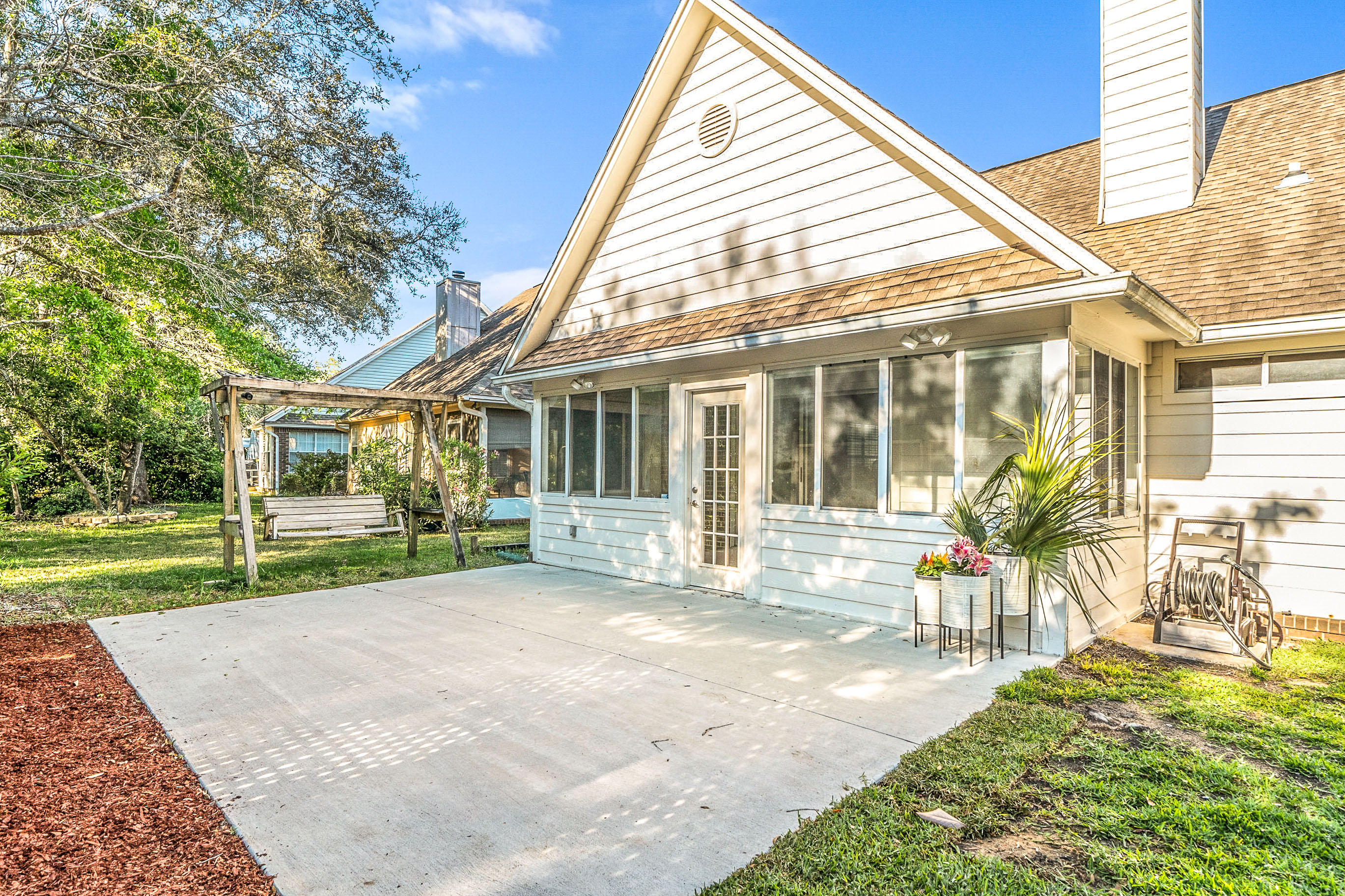 FAIRWAY LAKES PH 1 - Residential