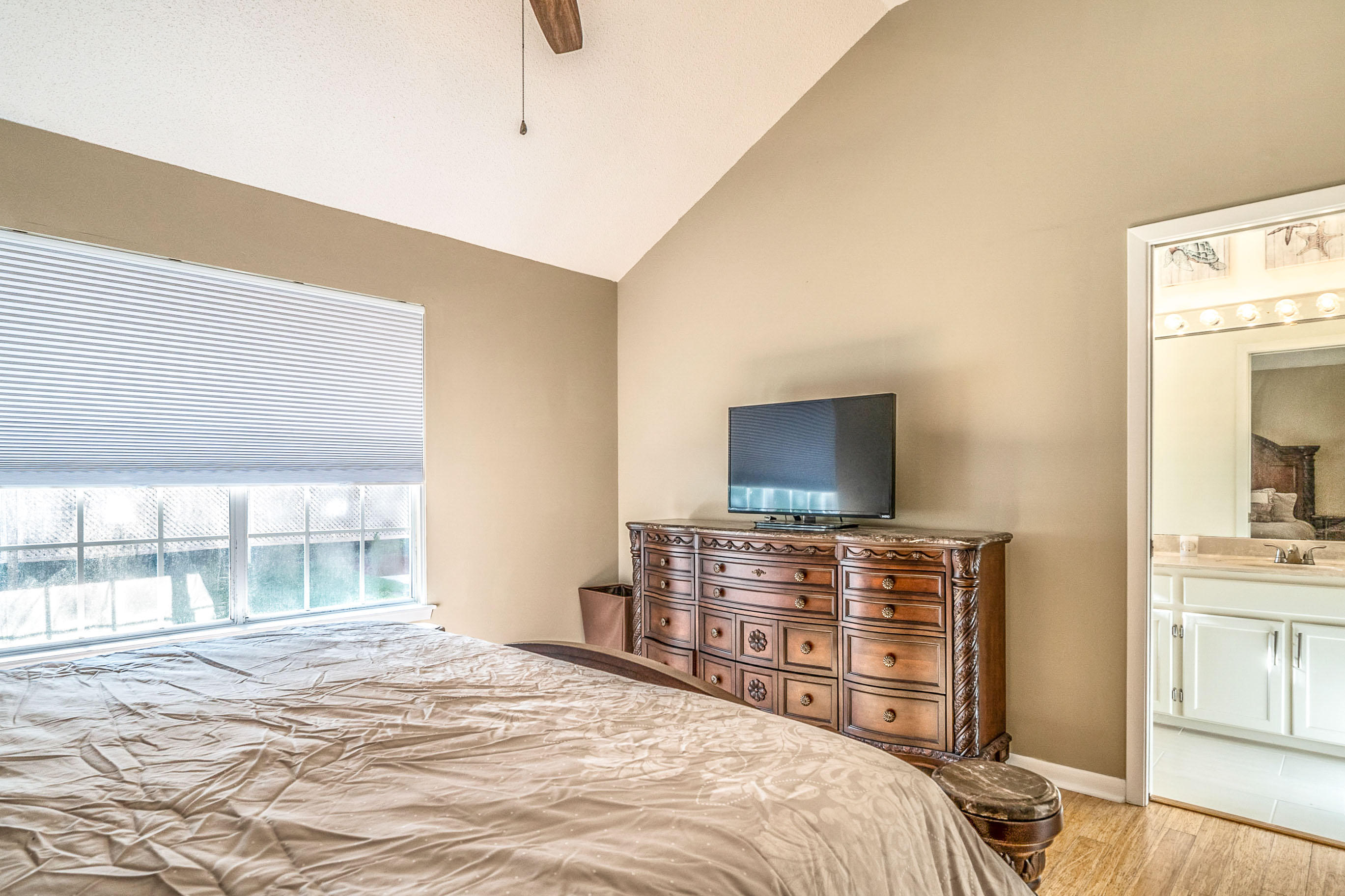 FAIRWAY LAKES PH 1 - Residential